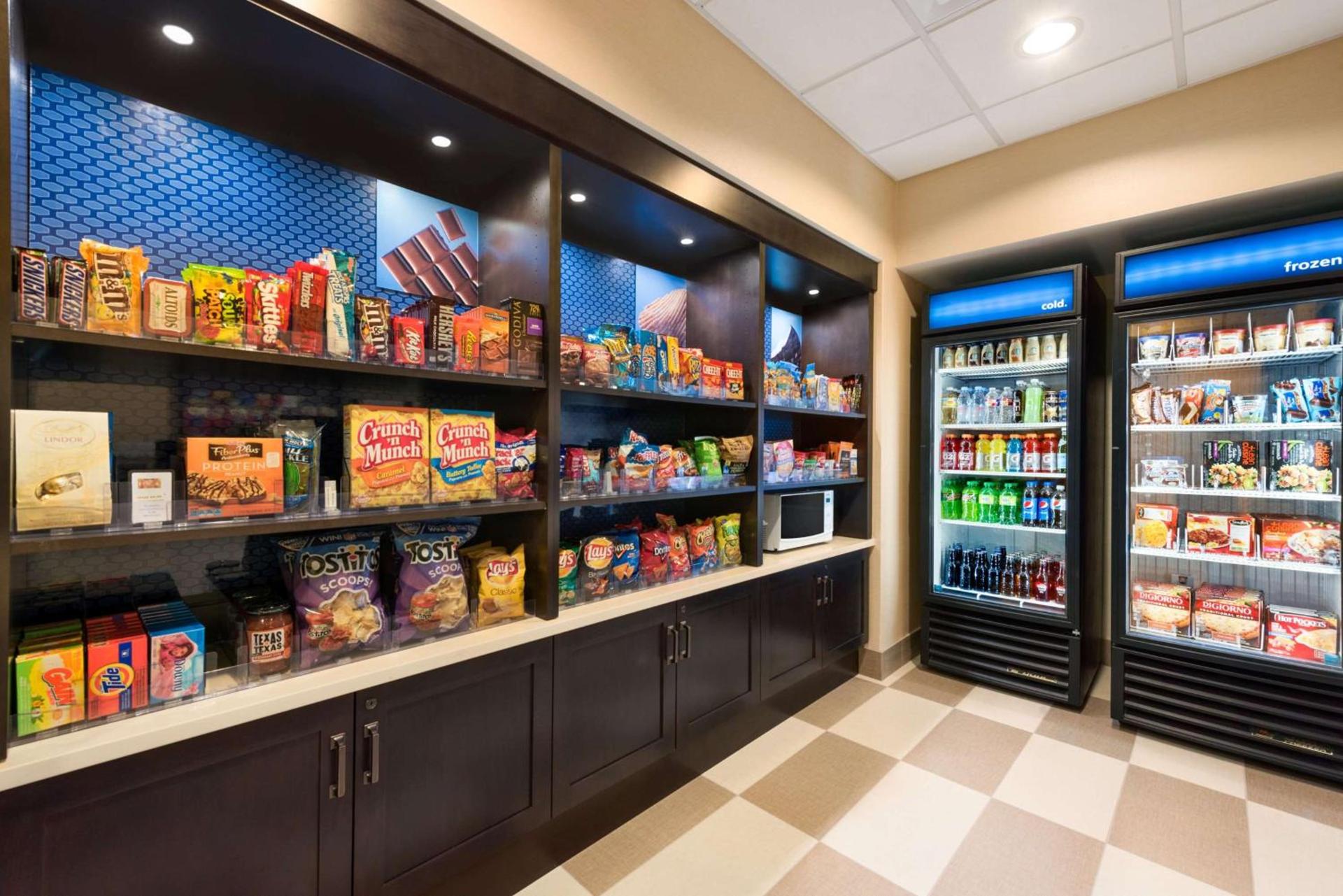 Hampton Inn & Suites Corpus Christi, TX photo 5