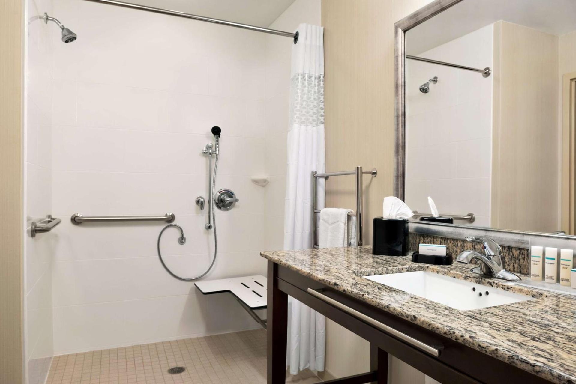 Hampton Inn & Suites Corpus Christi, TX photo 10