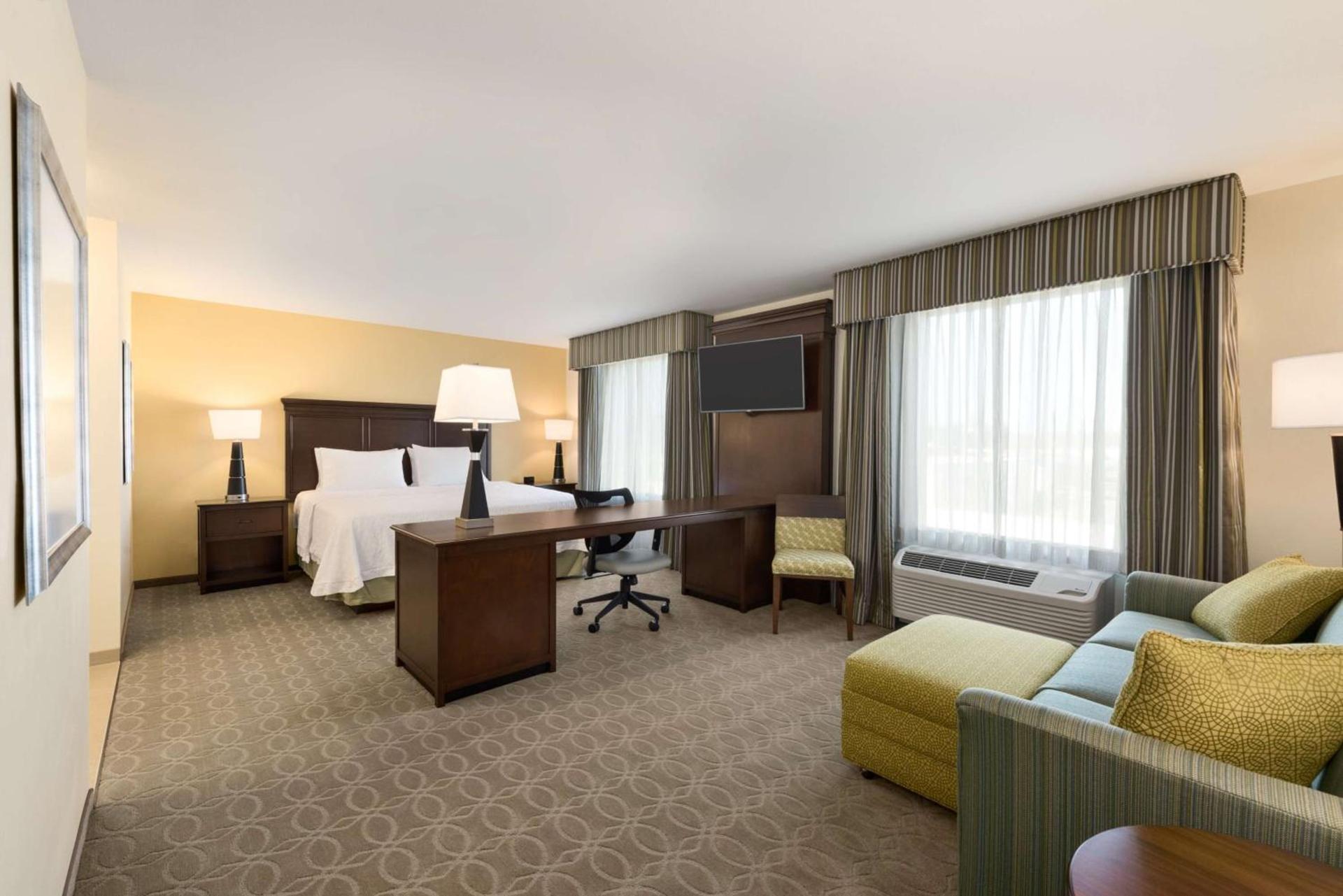 Hampton Inn & Suites Corpus Christi, TX photo 13