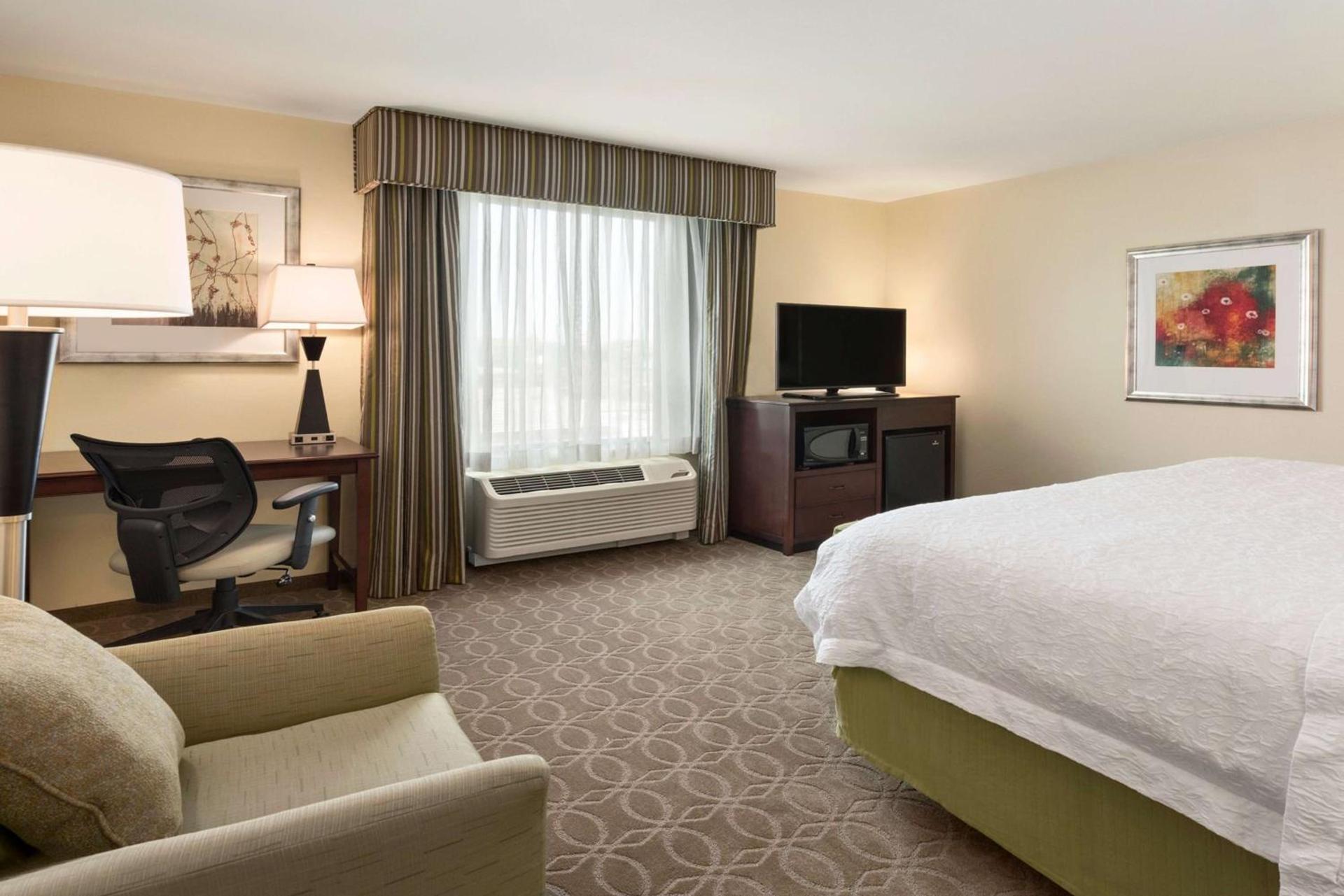 Hampton Inn & Suites Corpus Christi, TX photo 12