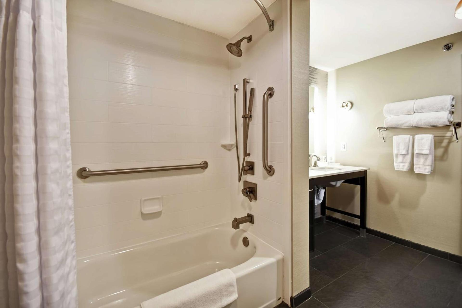 Homewood Suites by Hilton Dallas Arlington South photo 22