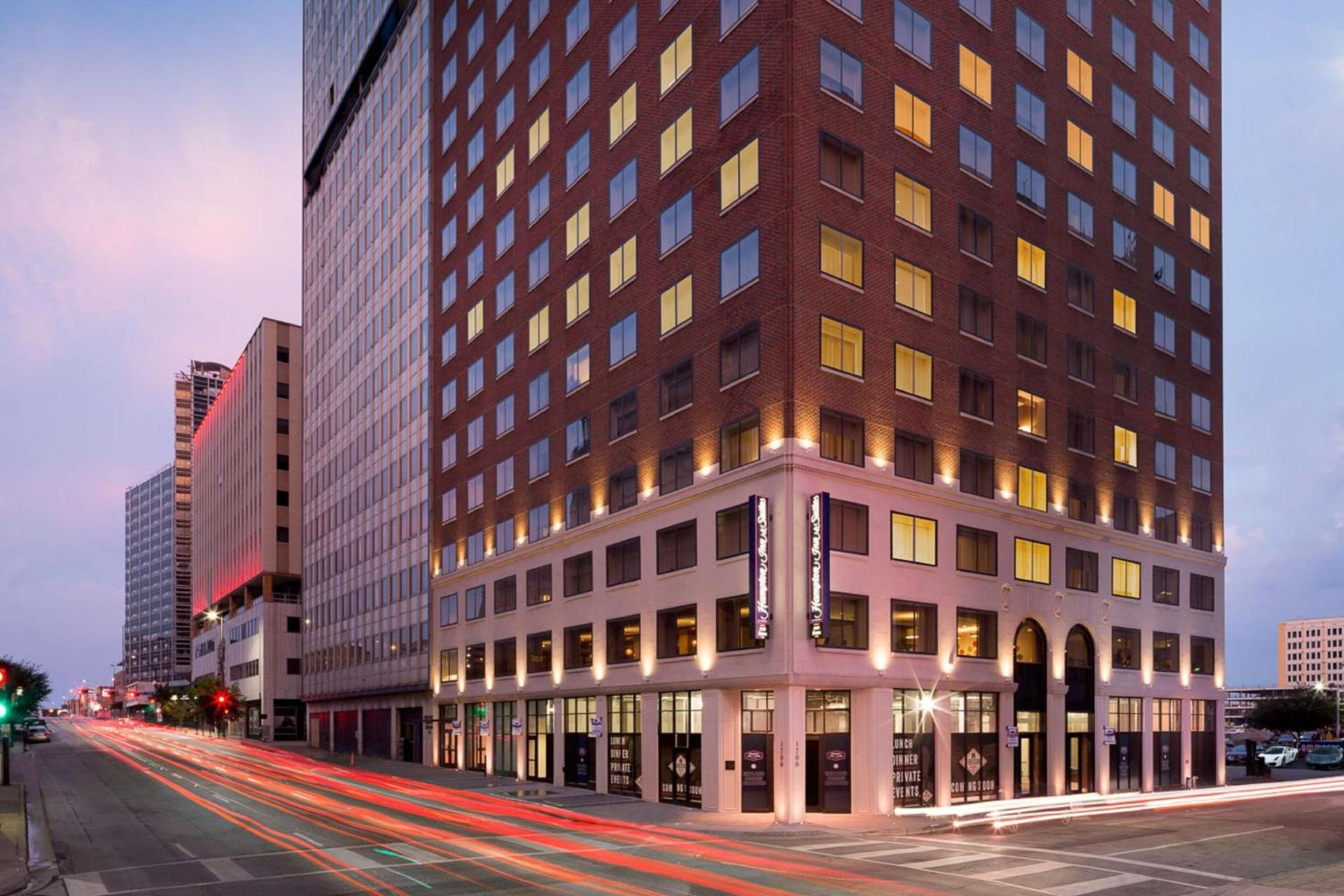 Hampton Inn & Suites Dallas Downtown — hotel in Dallas