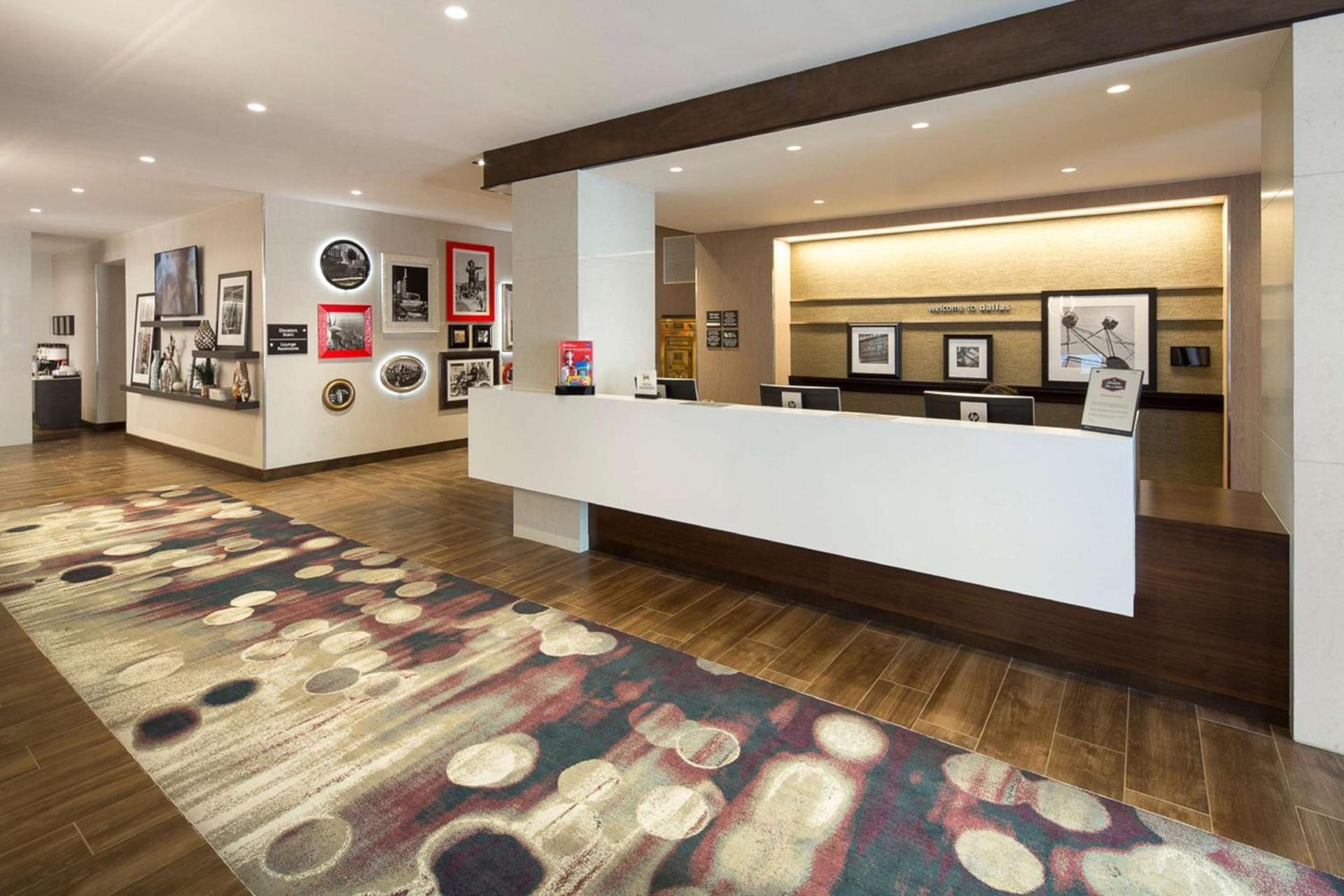 Hampton Inn & Suites Dallas Downtown photo 18