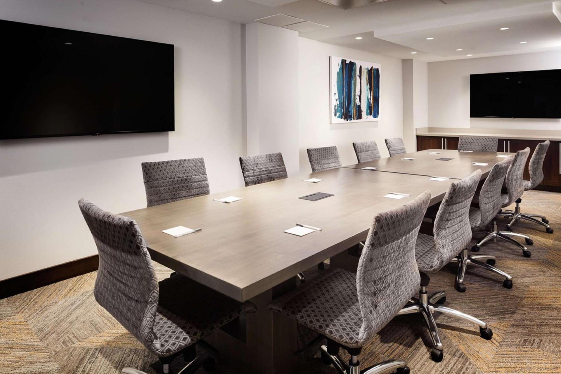 Hampton Inn & Suites Dallas Downtown photo 63