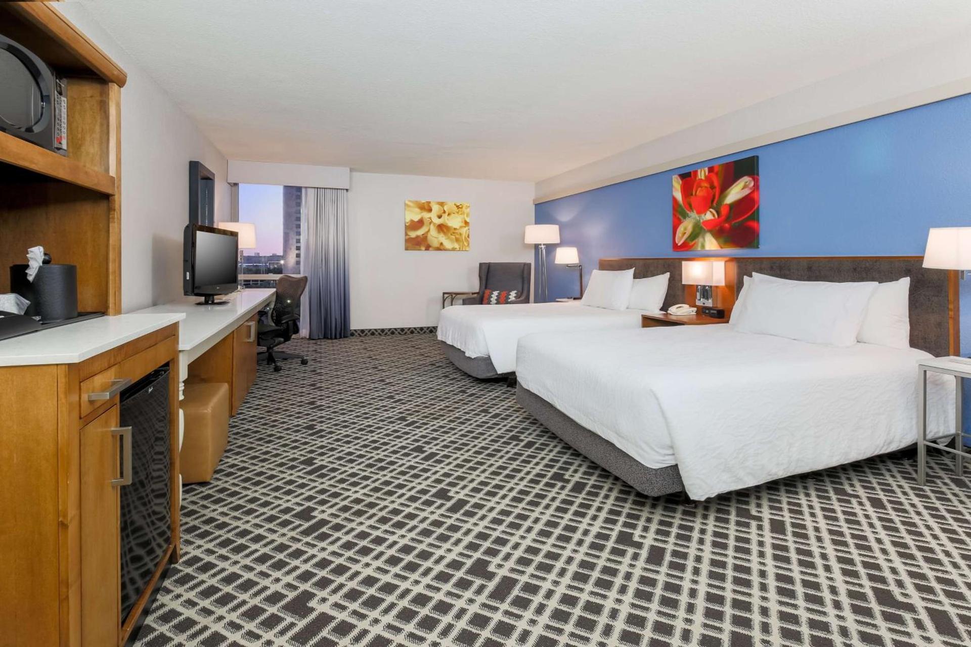 Hilton Garden Inn Dallas/Market Center photo 23