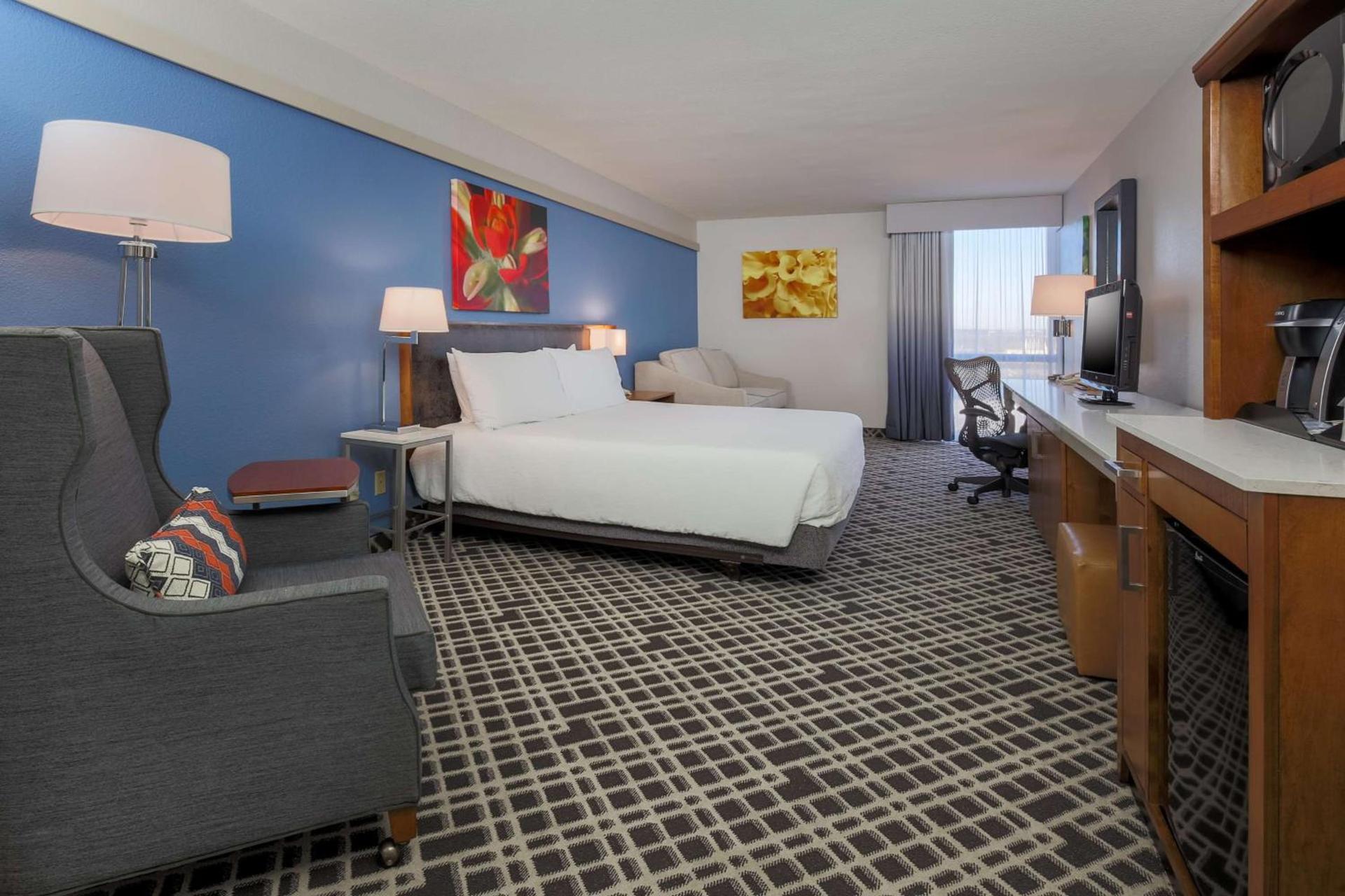 Hilton Garden Inn Dallas/Market Center photo 32