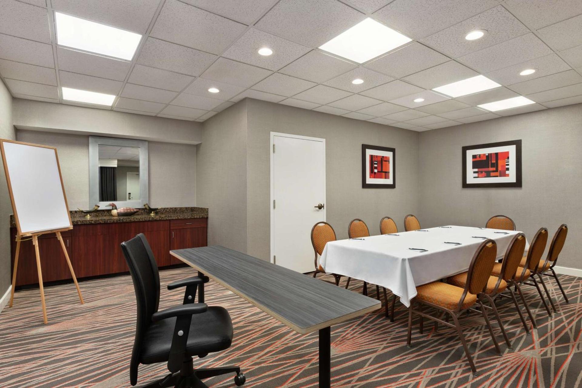 Homewood Suites by Hilton Dallas-Plano photo 17