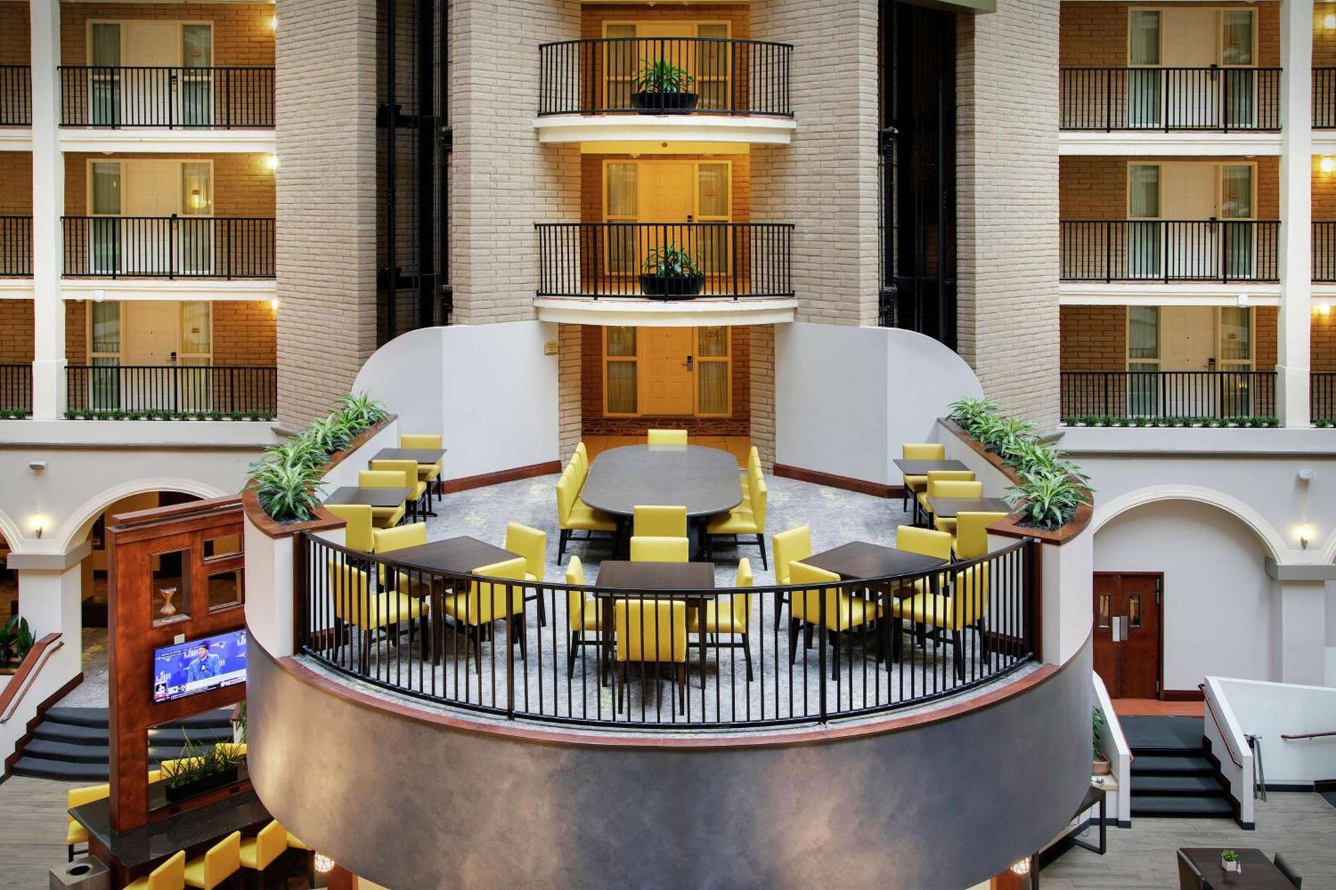 Embassy Suites Dallas - Park Central Area photo 6