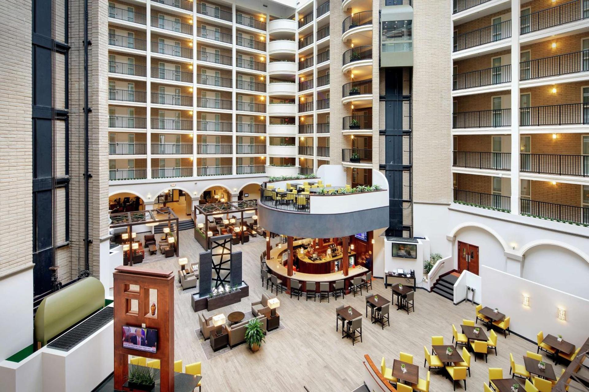 Embassy Suites Dallas - Park Central Area photo 7