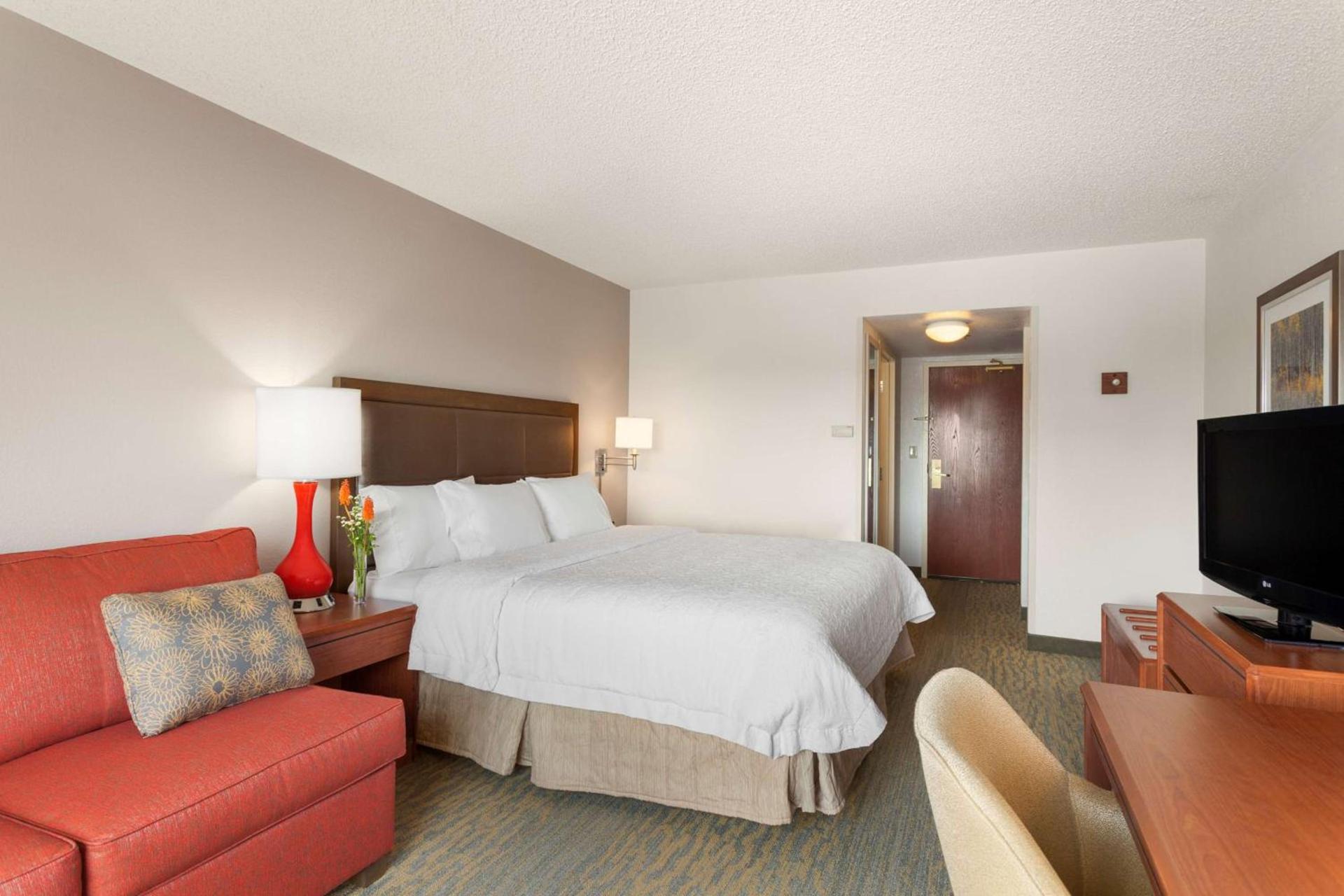 Hampton Inn & Suites Denver-Cherry Creek photo 22