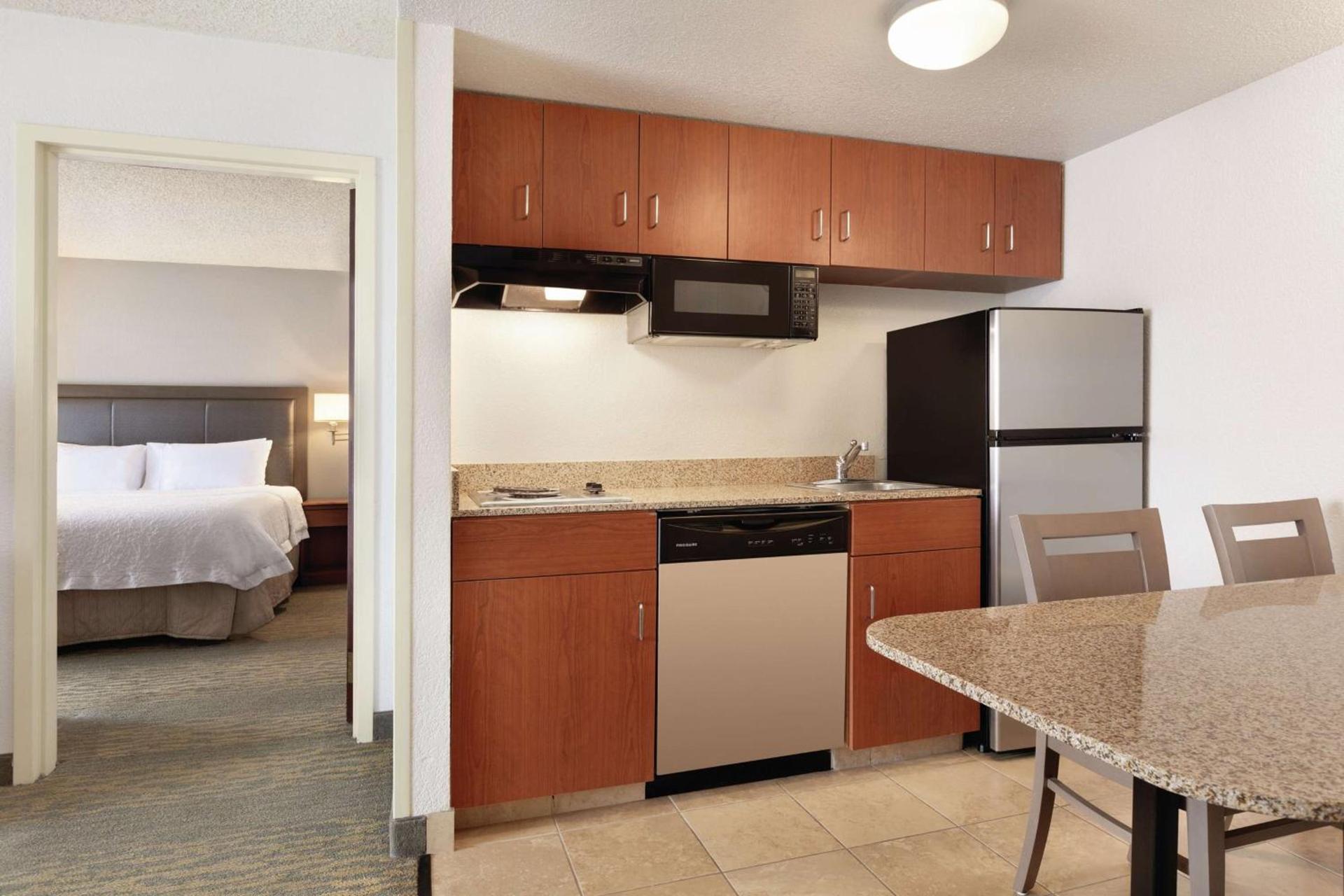 Hampton Inn & Suites Denver-Cherry Creek photo 30