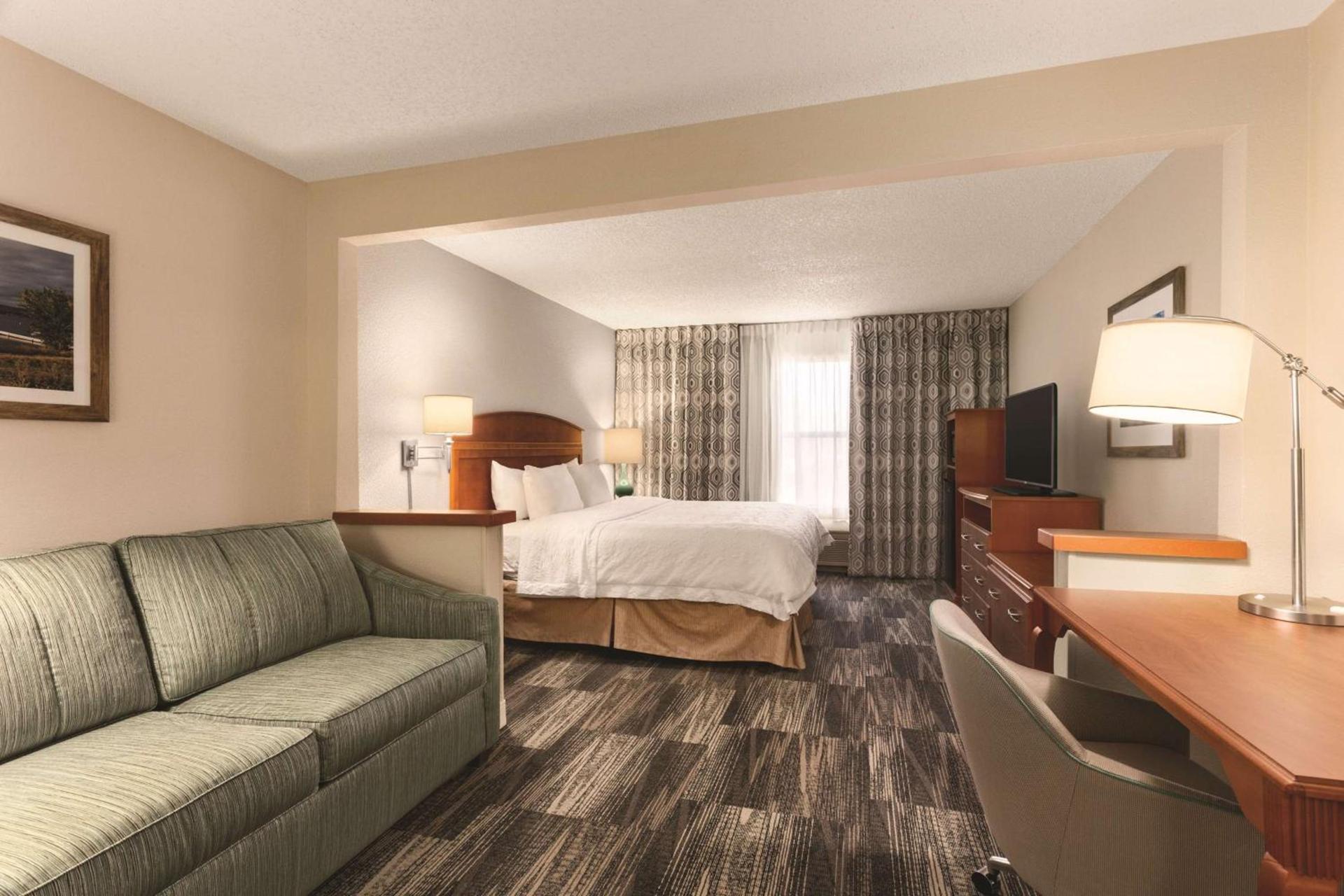 Hampton Inn Denver - Northwest Westminster photo 2