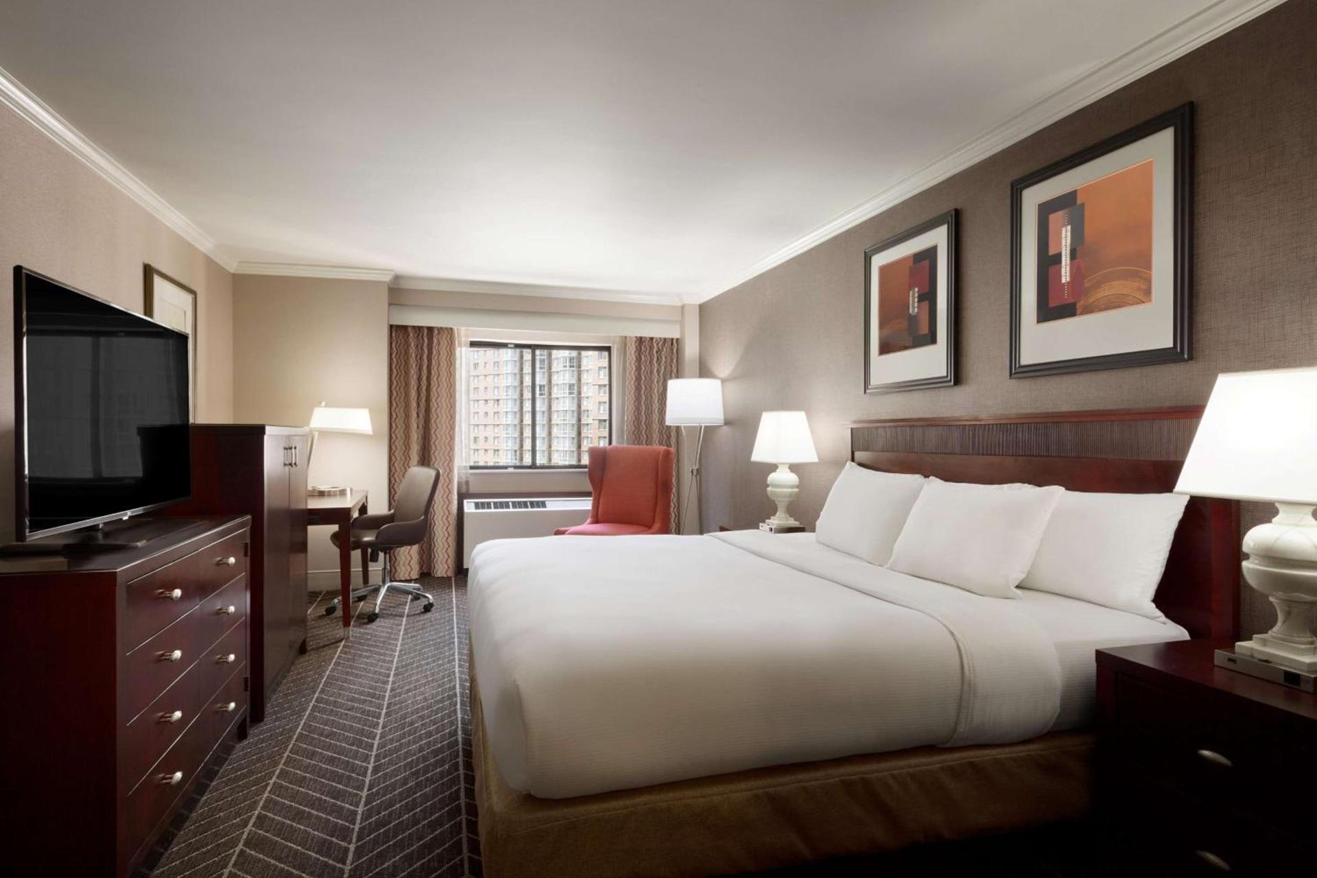 Hilton Arlington photo 16