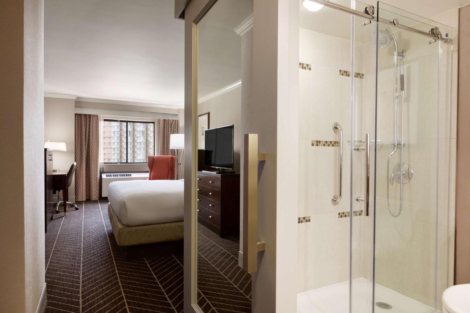 Hilton Arlington photo 20
