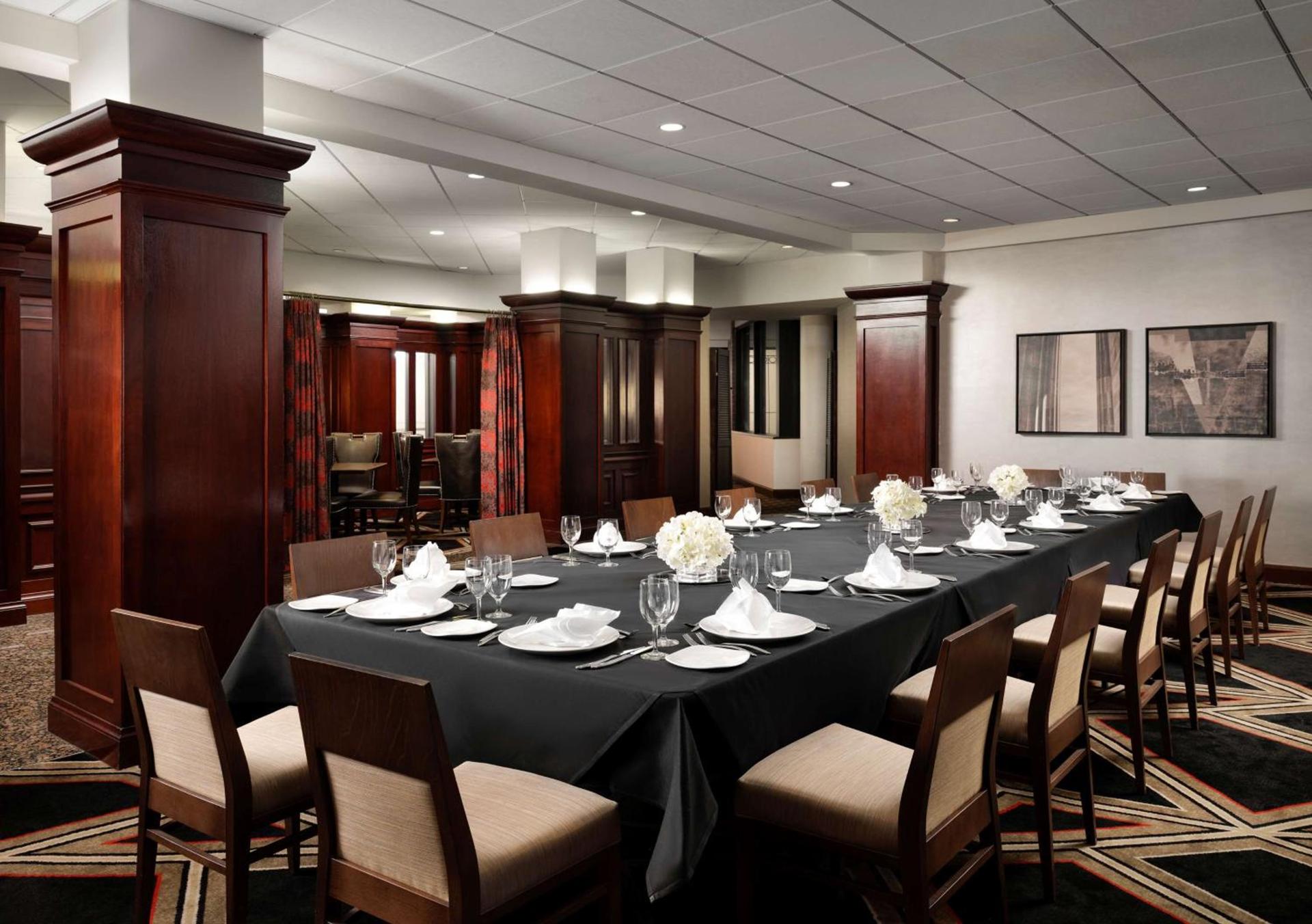 Hilton Arlington photo 27