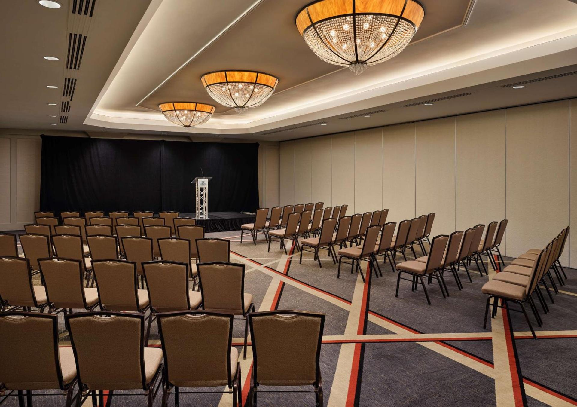 Hilton Arlington photo 31