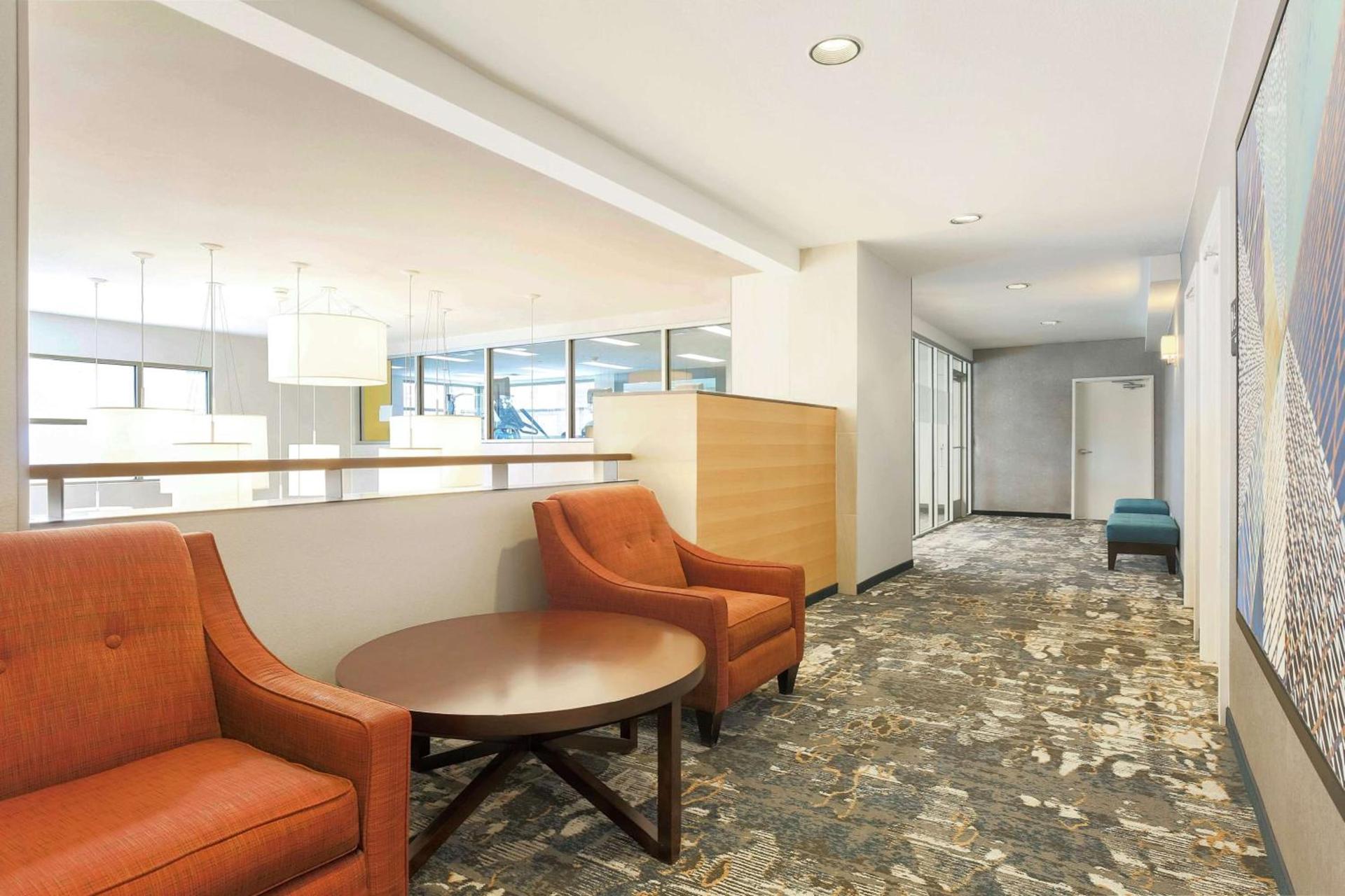 Hampton Inn & Suites Denver Tech Center photo 4