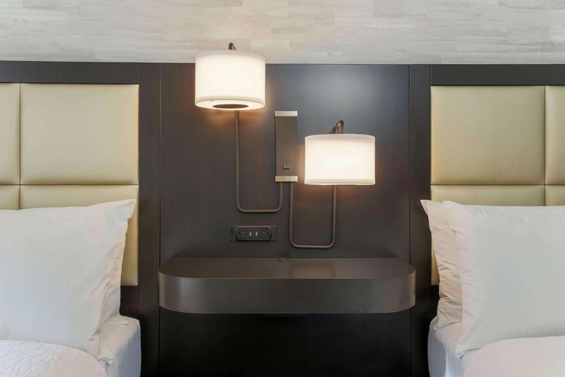 Hampton Inn & Suites Denver Tech Center photo 21