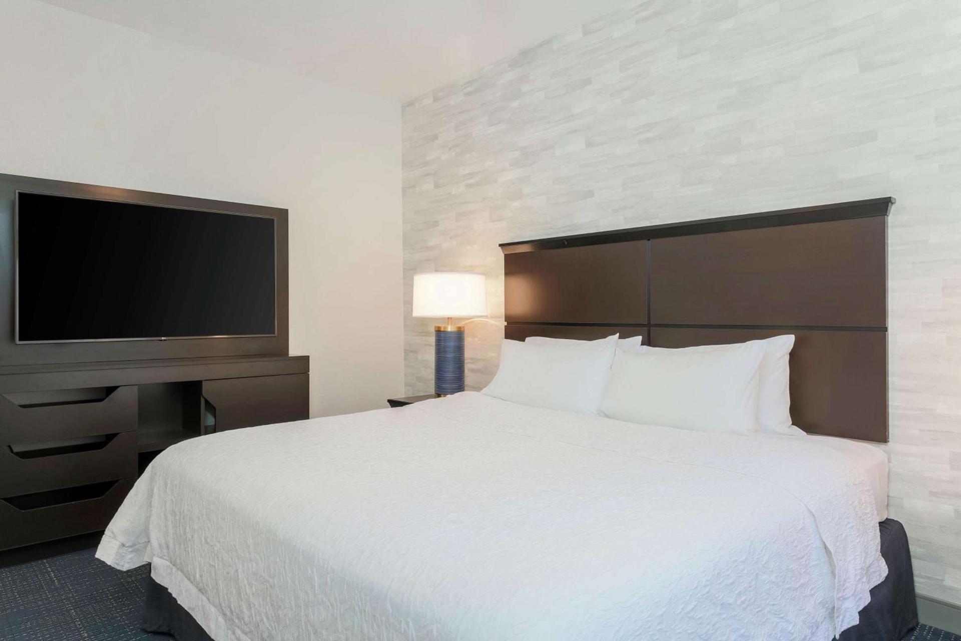 Hampton Inn & Suites Denver Tech Center photo 49