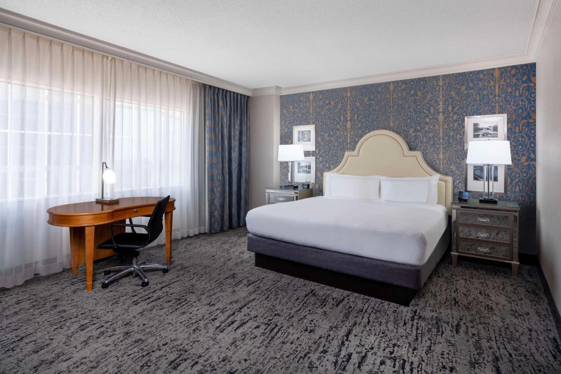 Hilton Dallas Lincoln Centre by the Galleria photo 18