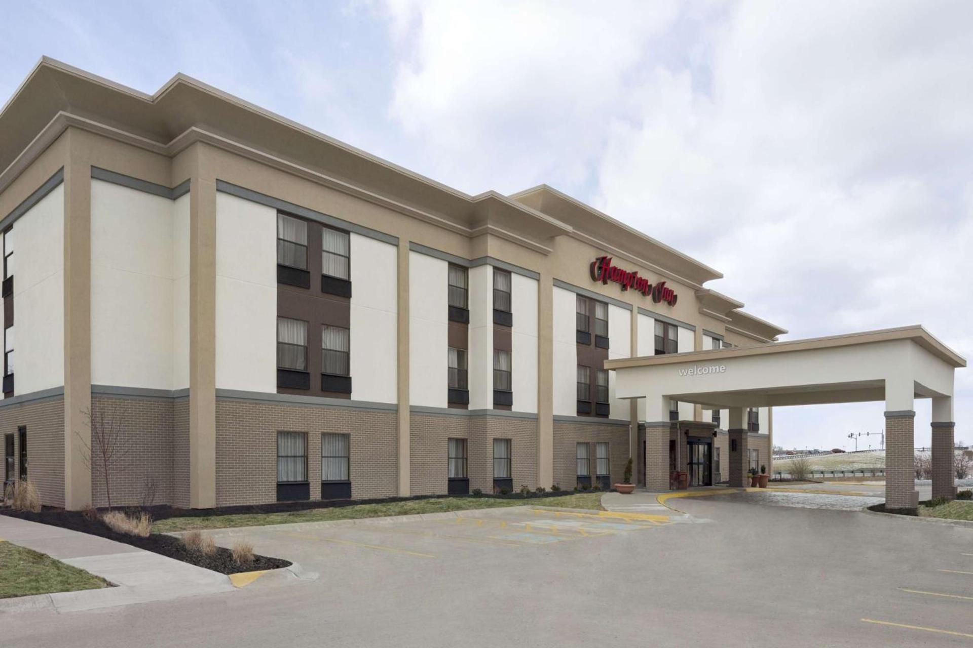 Hampton Inn Findlay photo 24