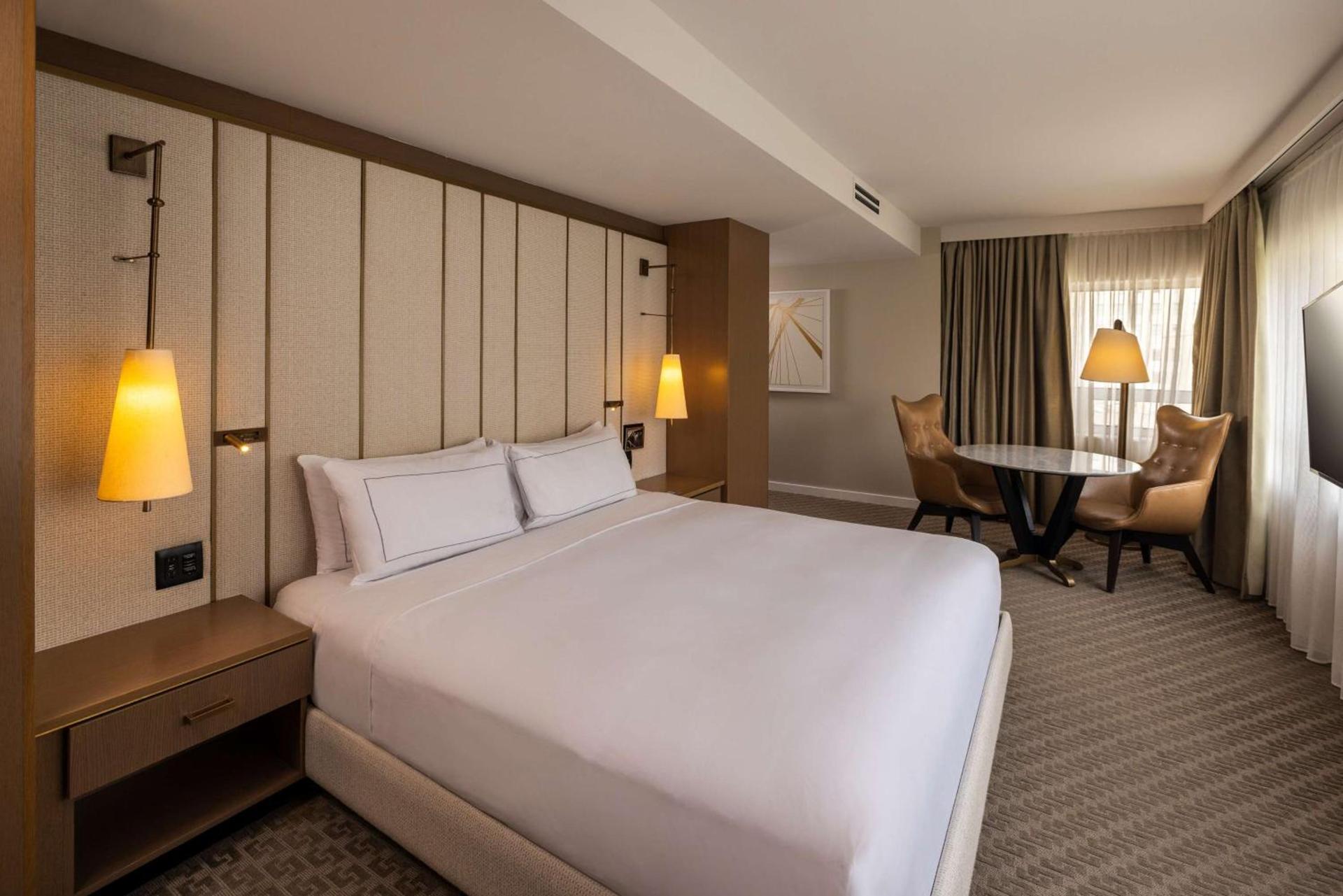 The Statler Dallas, Curio Collection By Hilton photo 67