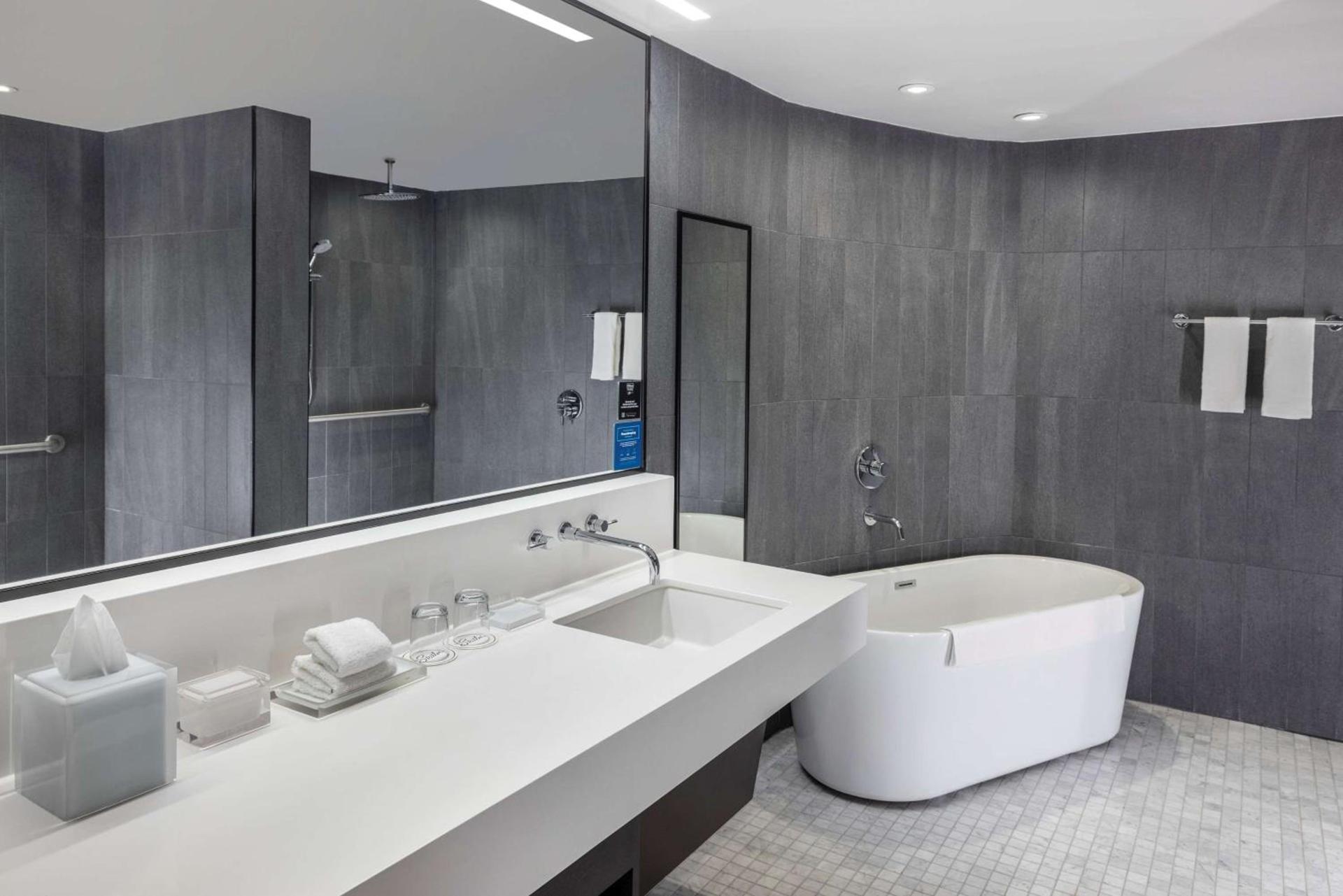 The Statler Dallas, Curio Collection By Hilton photo 73