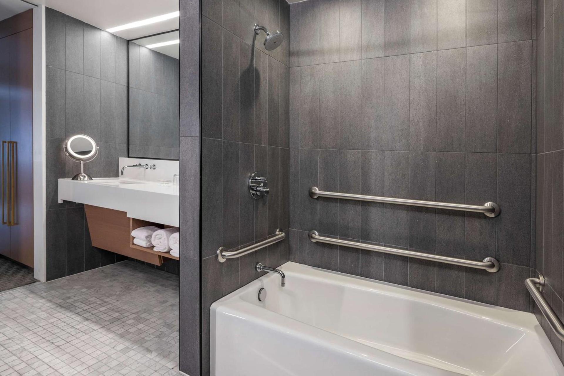 The Statler Dallas, Curio Collection By Hilton photo 86