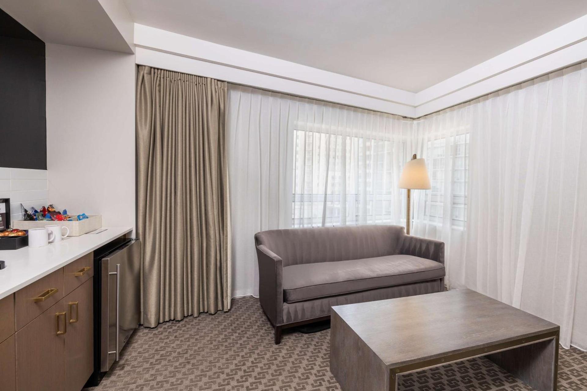 The Statler Dallas, Curio Collection By Hilton photo 93