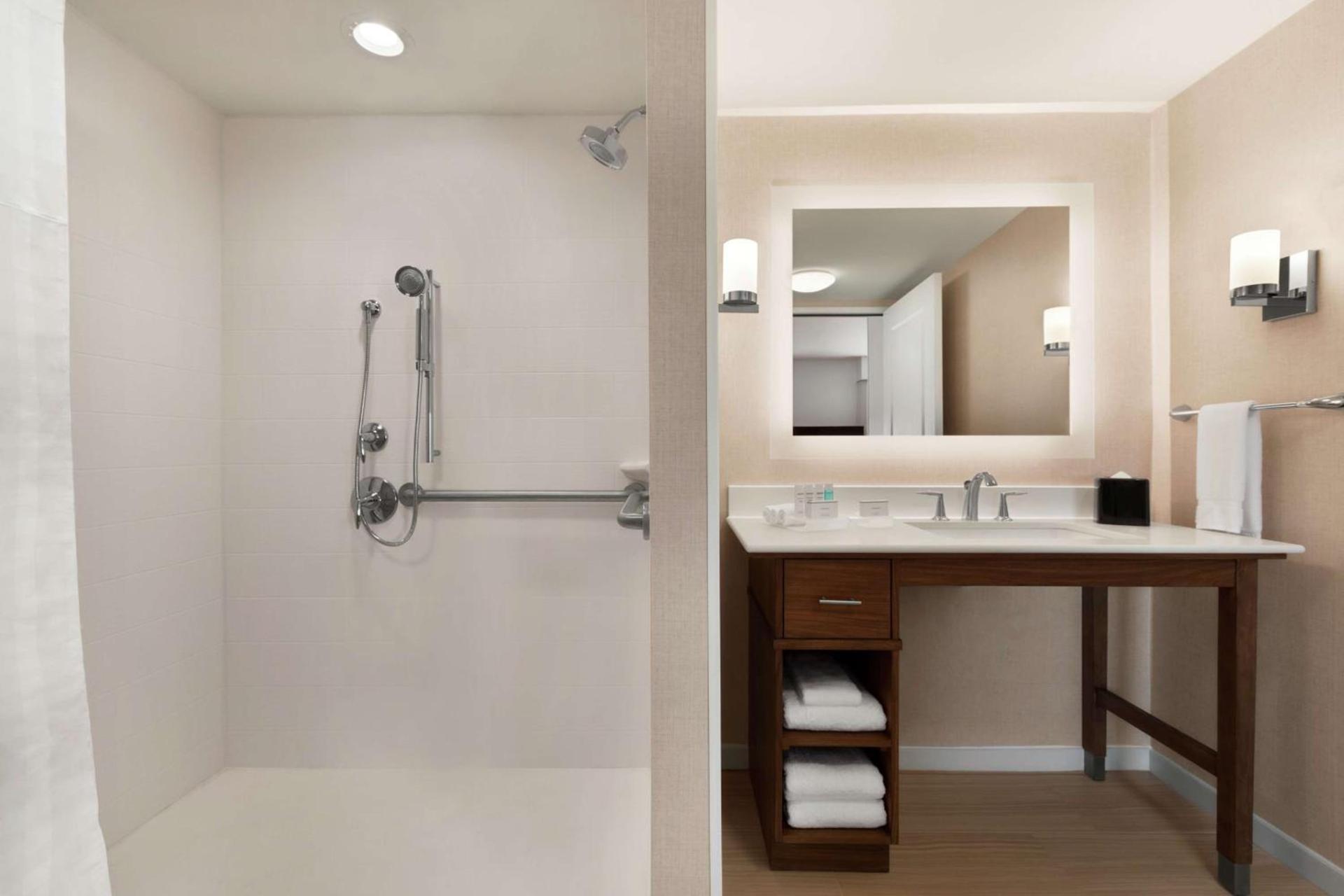 Homewood Suites by Hilton Houston NW at Beltway 8 photo 28
