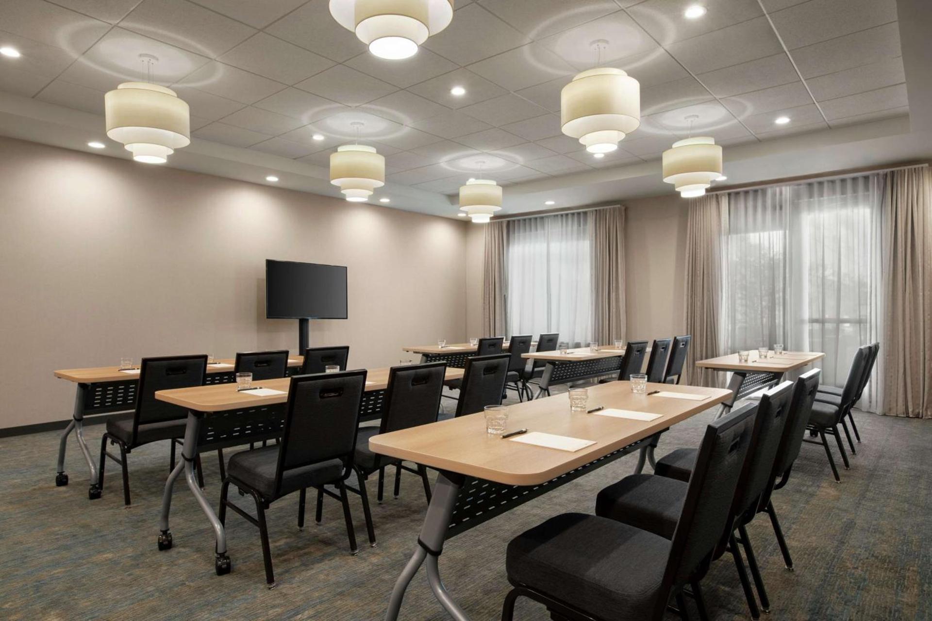 Homewood Suites by Hilton Houston NW at Beltway 8 photo 33