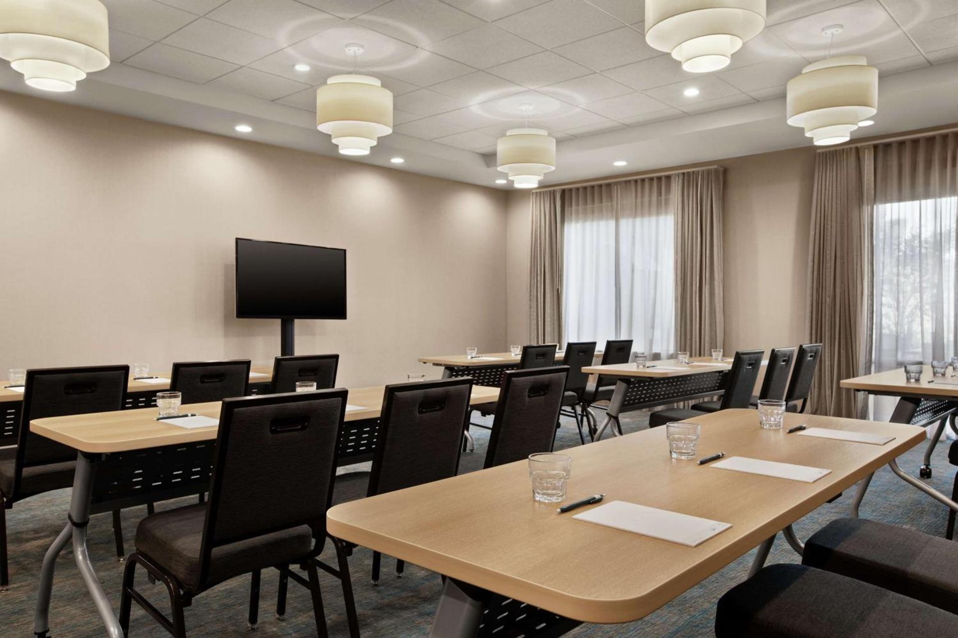 Homewood Suites by Hilton Houston NW at Beltway 8 photo 37