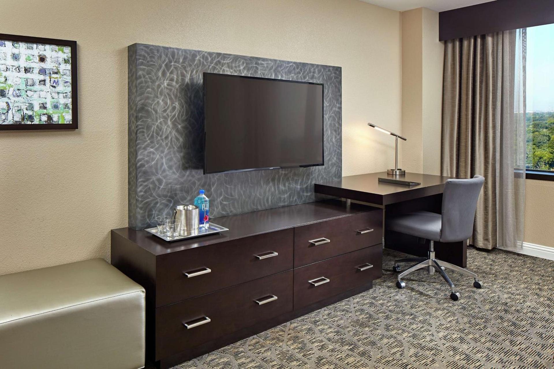 Hilton Houston Plaza/Medical Center photo 3