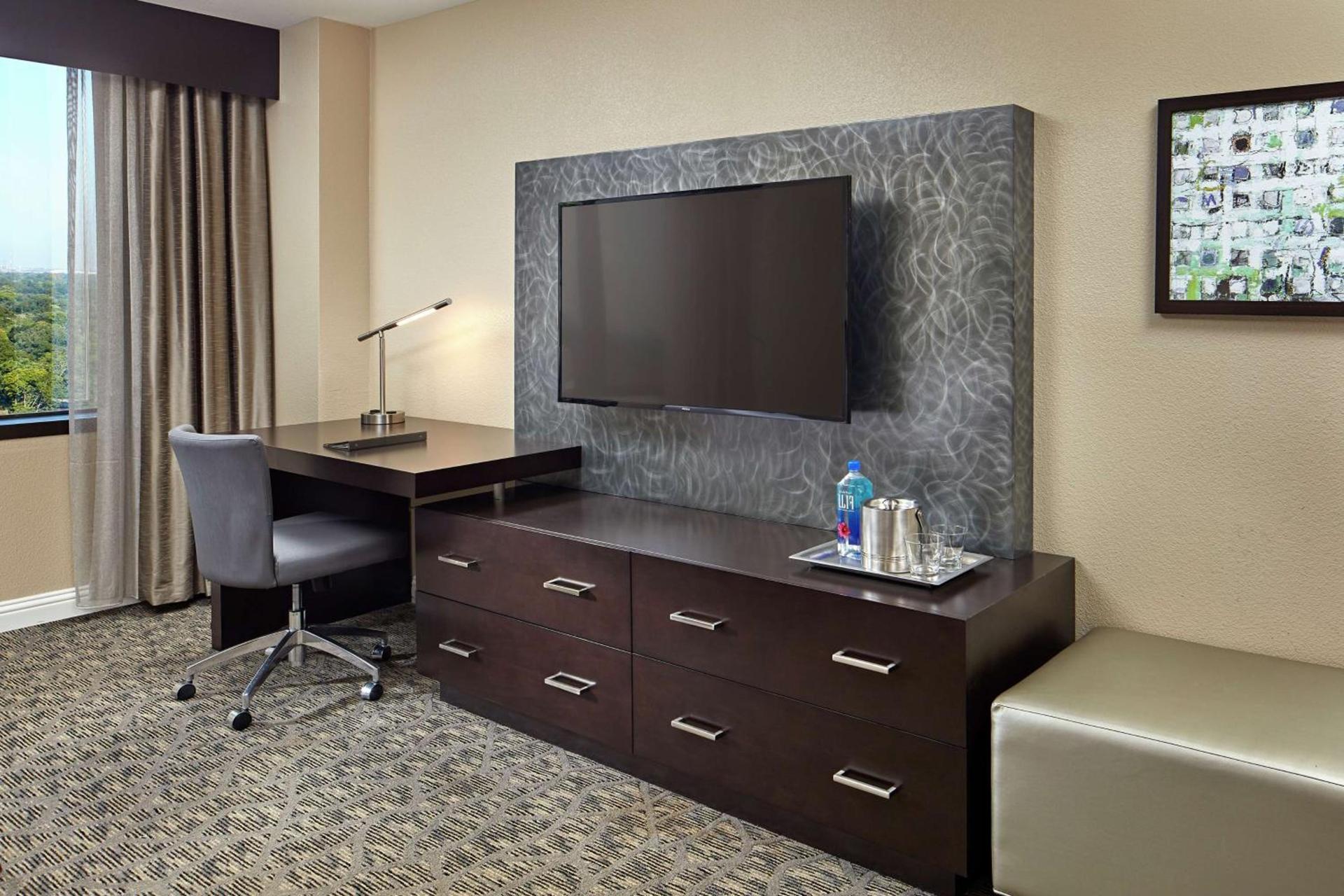 Hilton Houston Plaza/Medical Center photo 22