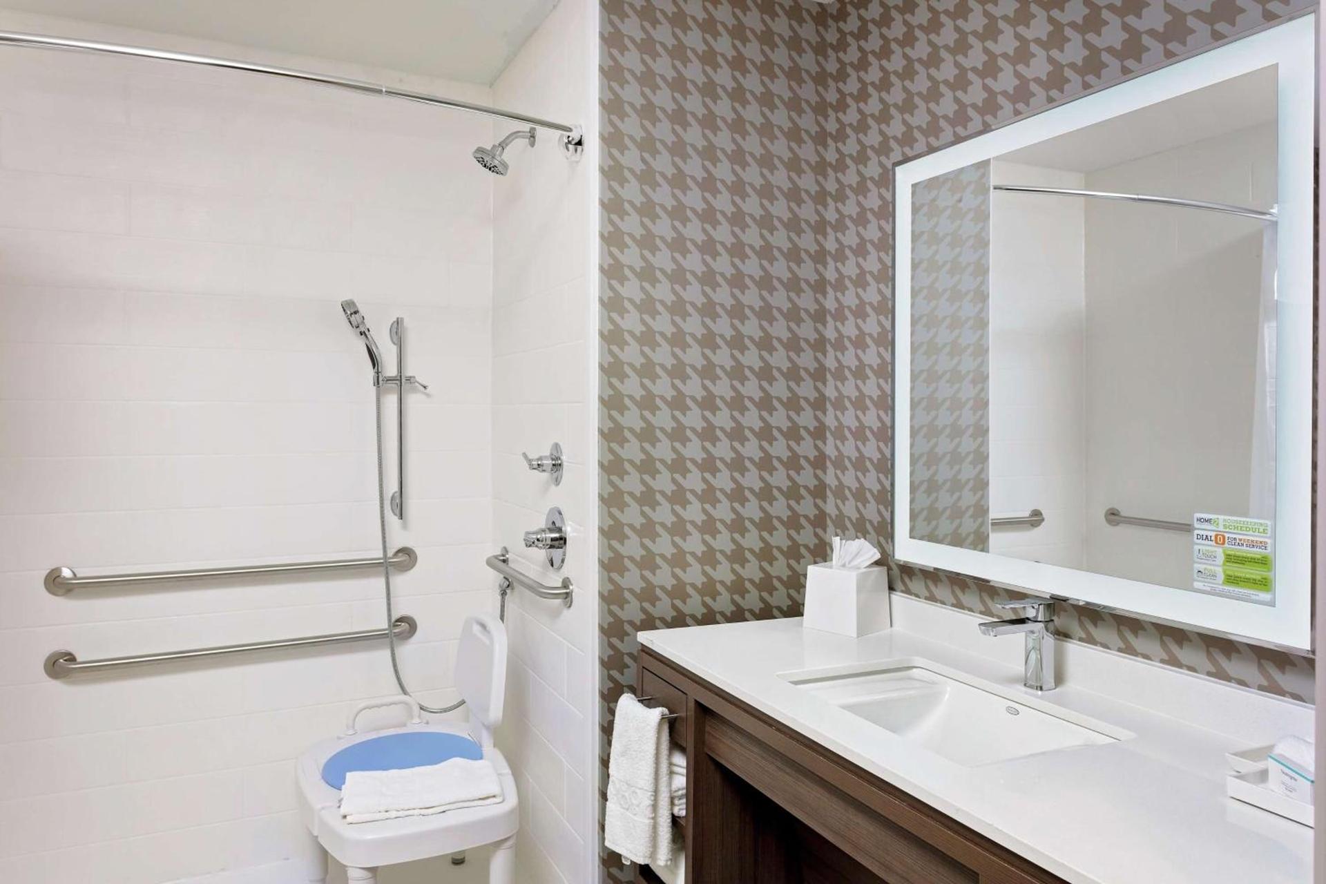 Home2 Suites By Hilton Sugar Land Rosenberg photo 14