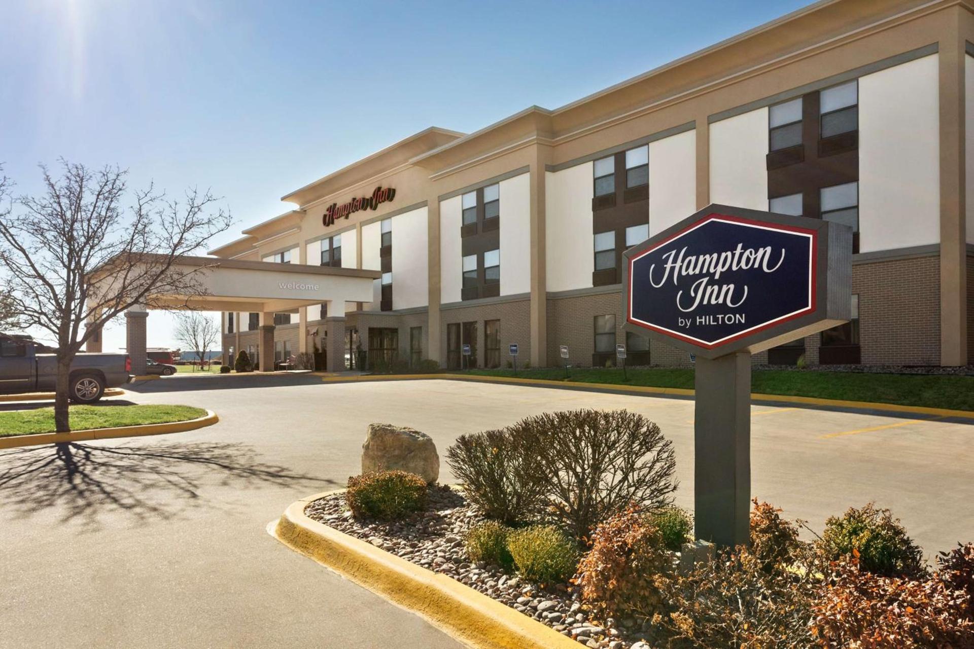 Hampton Inn Wichita-East photo 1