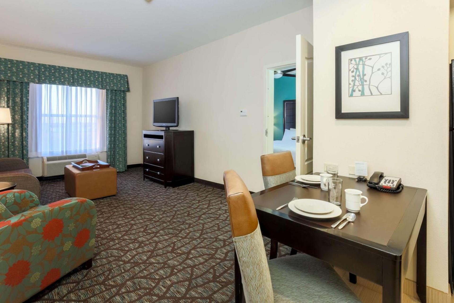Homewood Suites by Hilton Lawton photo 16