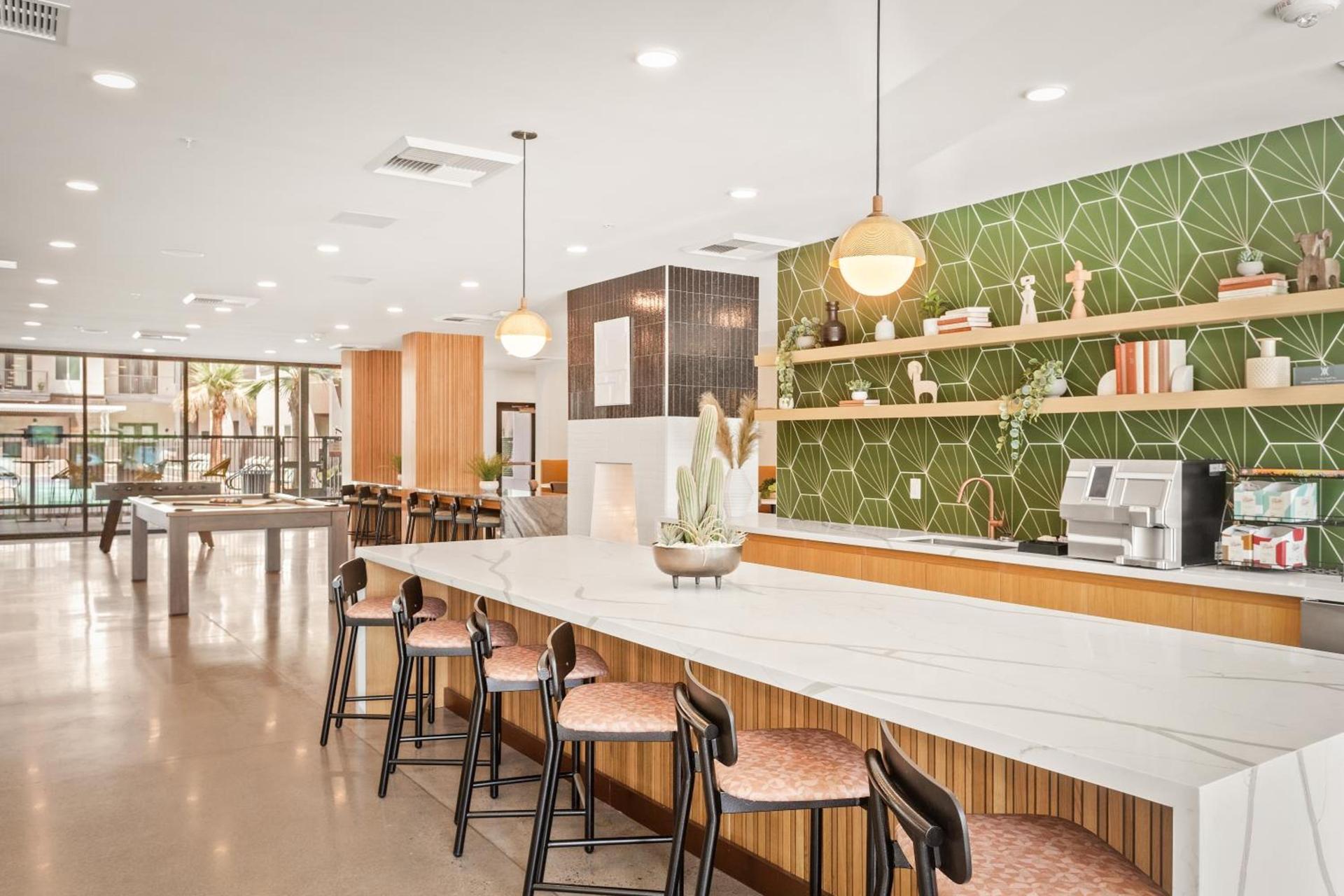Mint House Phoenix - Midtown photo 10