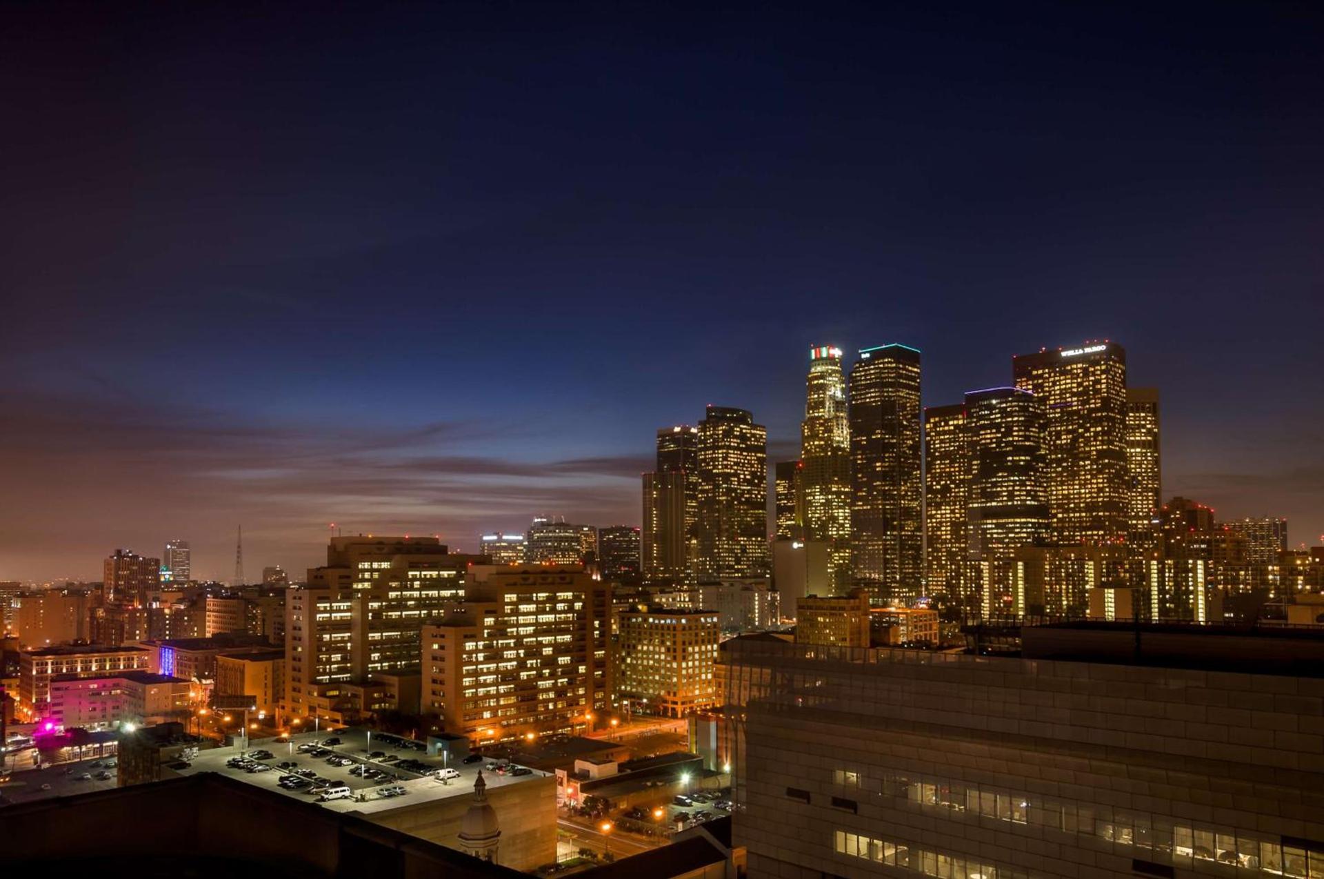 Doubletree by Hilton Los Angeles Downtown photo 11