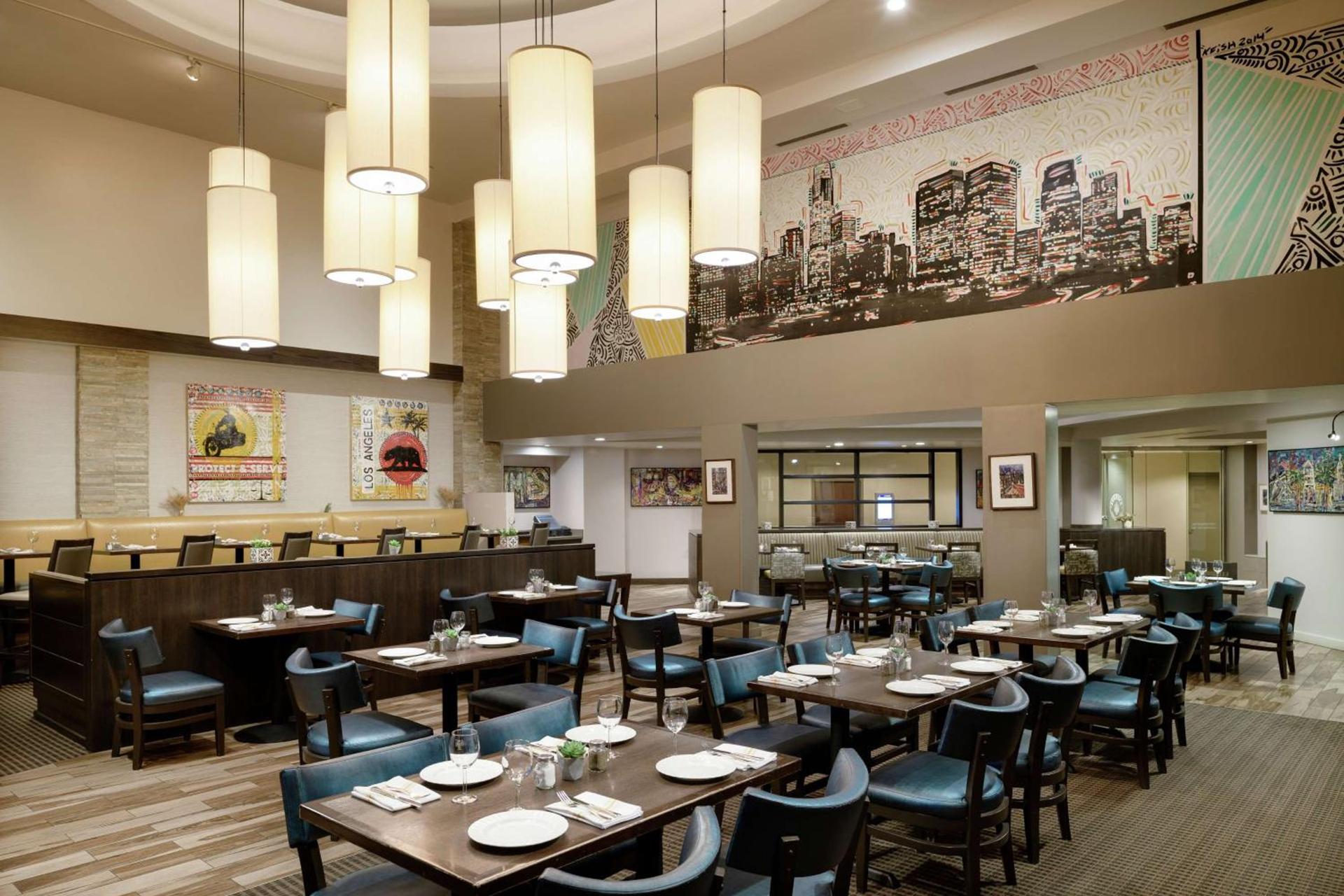 Doubletree by Hilton Los Angeles Downtown photo 15