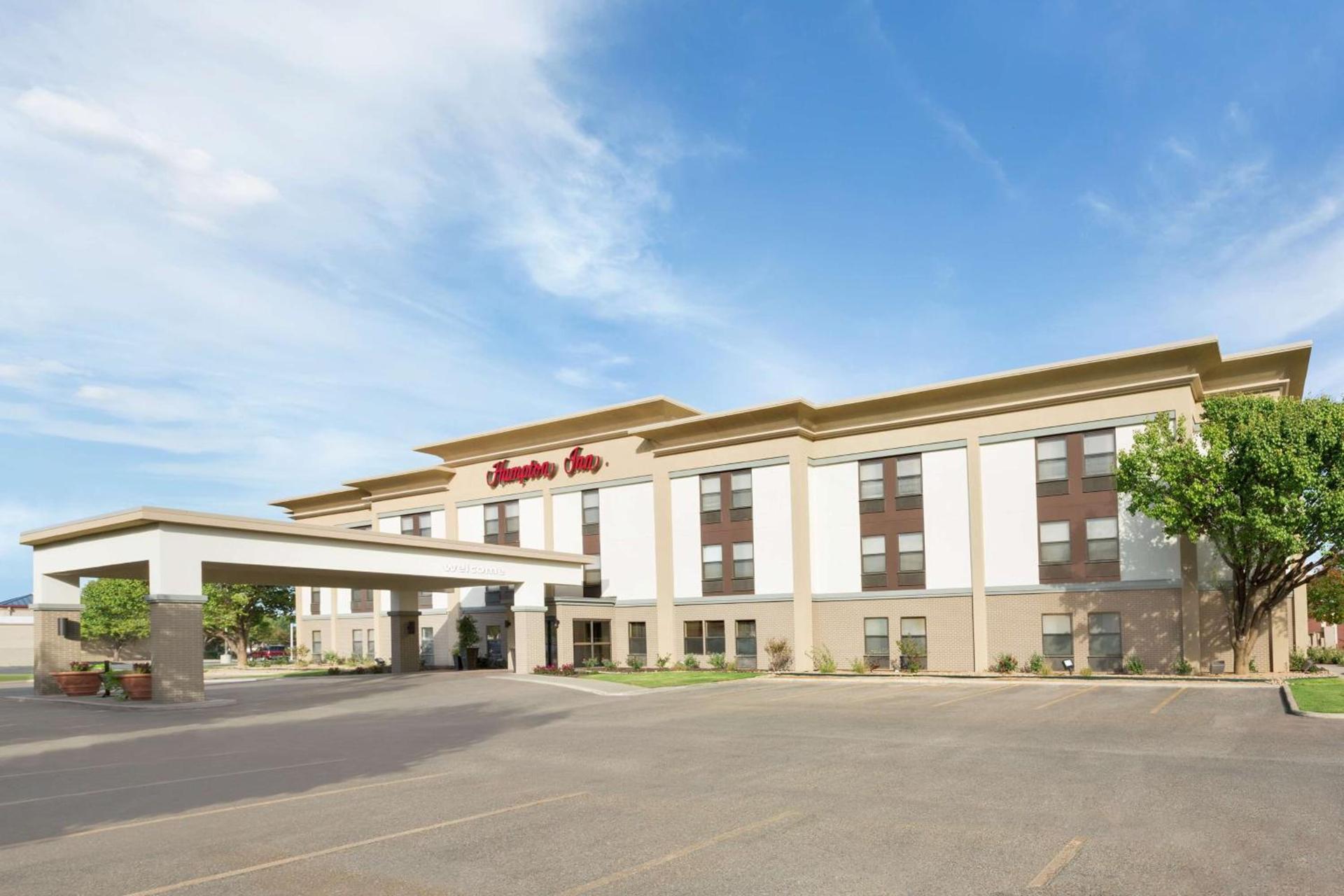 Hampton Inn Lubbock photo 2