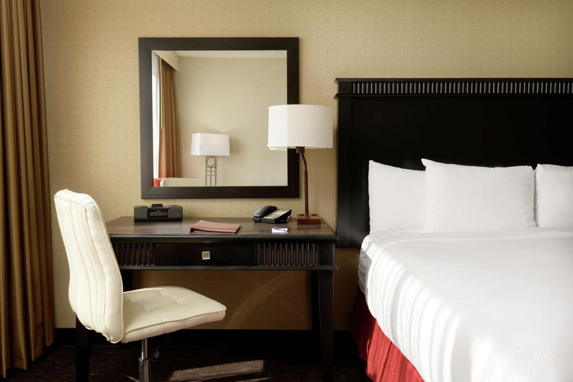 Doubletree by Hilton Los Angeles Downtown photo 22