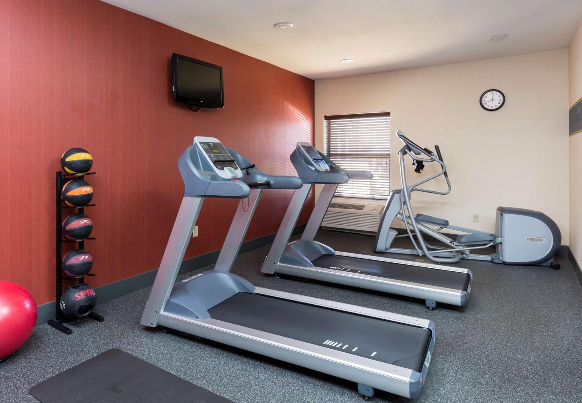 Hampton Inn Lubbock photo 9
