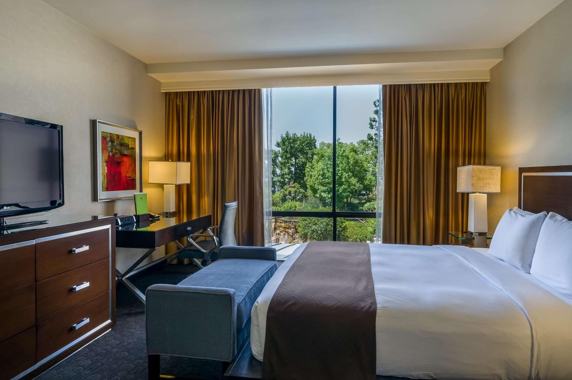Doubletree by Hilton Los Angeles Downtown photo 38