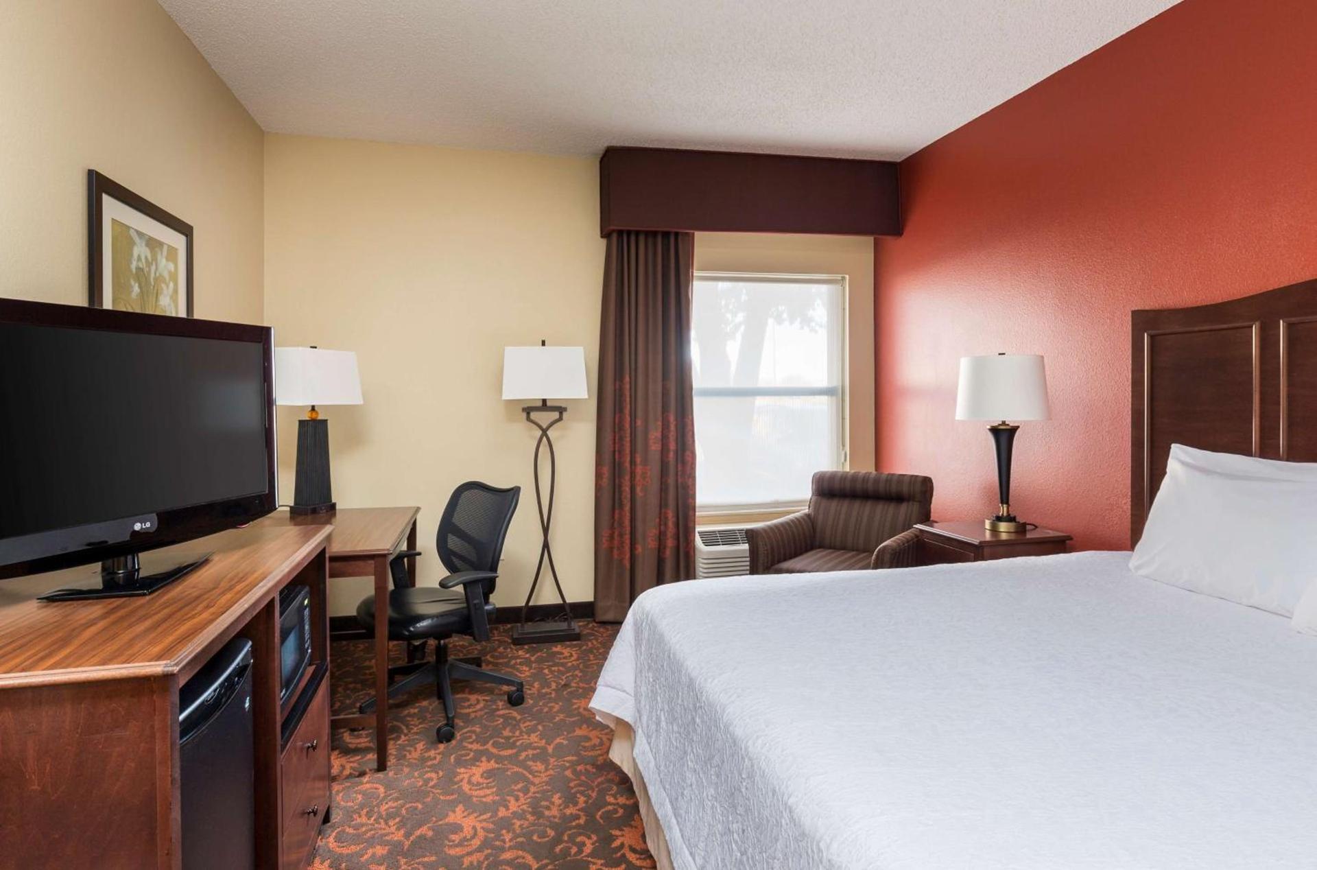 Hampton Inn Lubbock photo 13