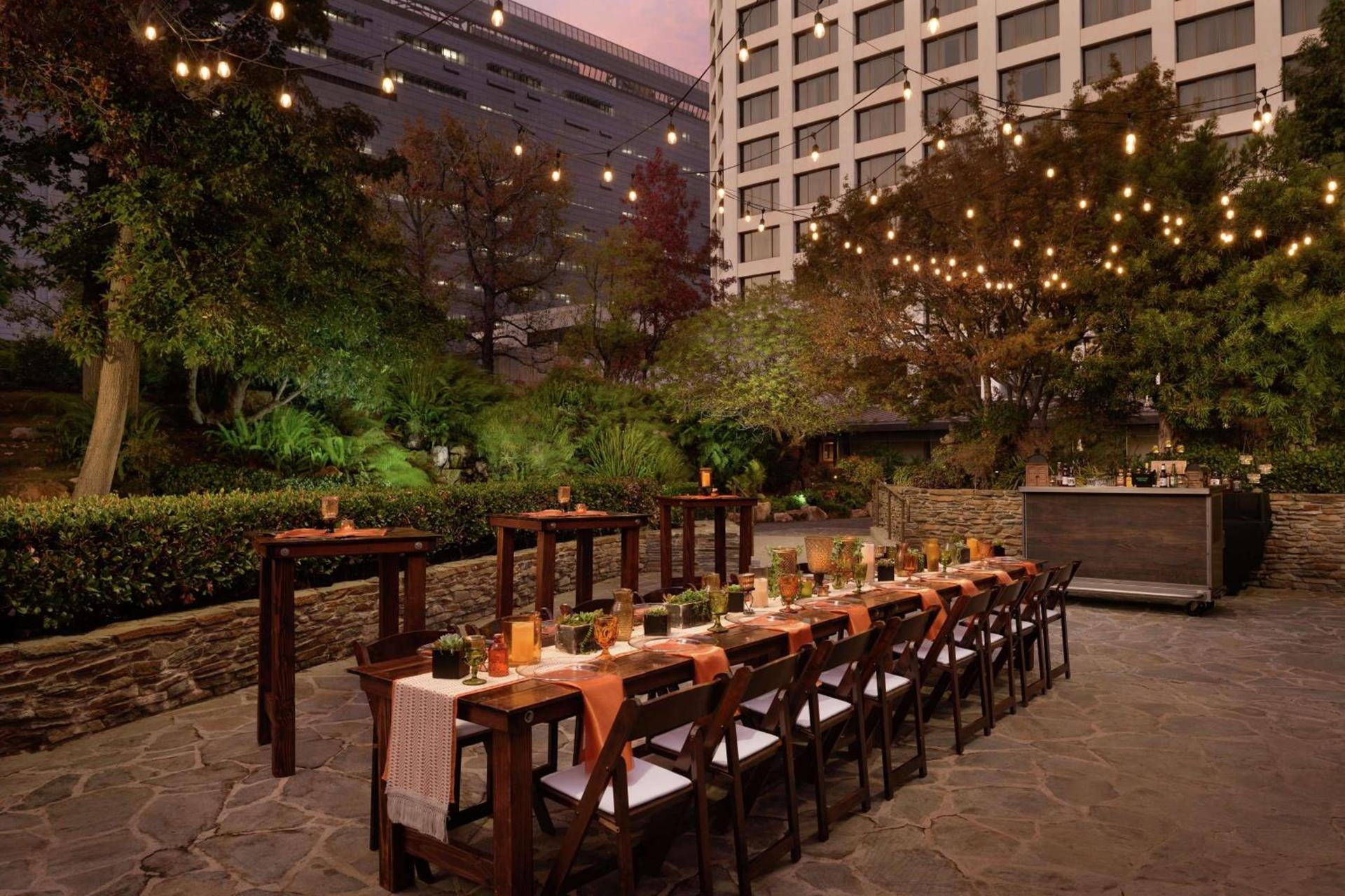 Doubletree by Hilton Los Angeles Downtown photo 53