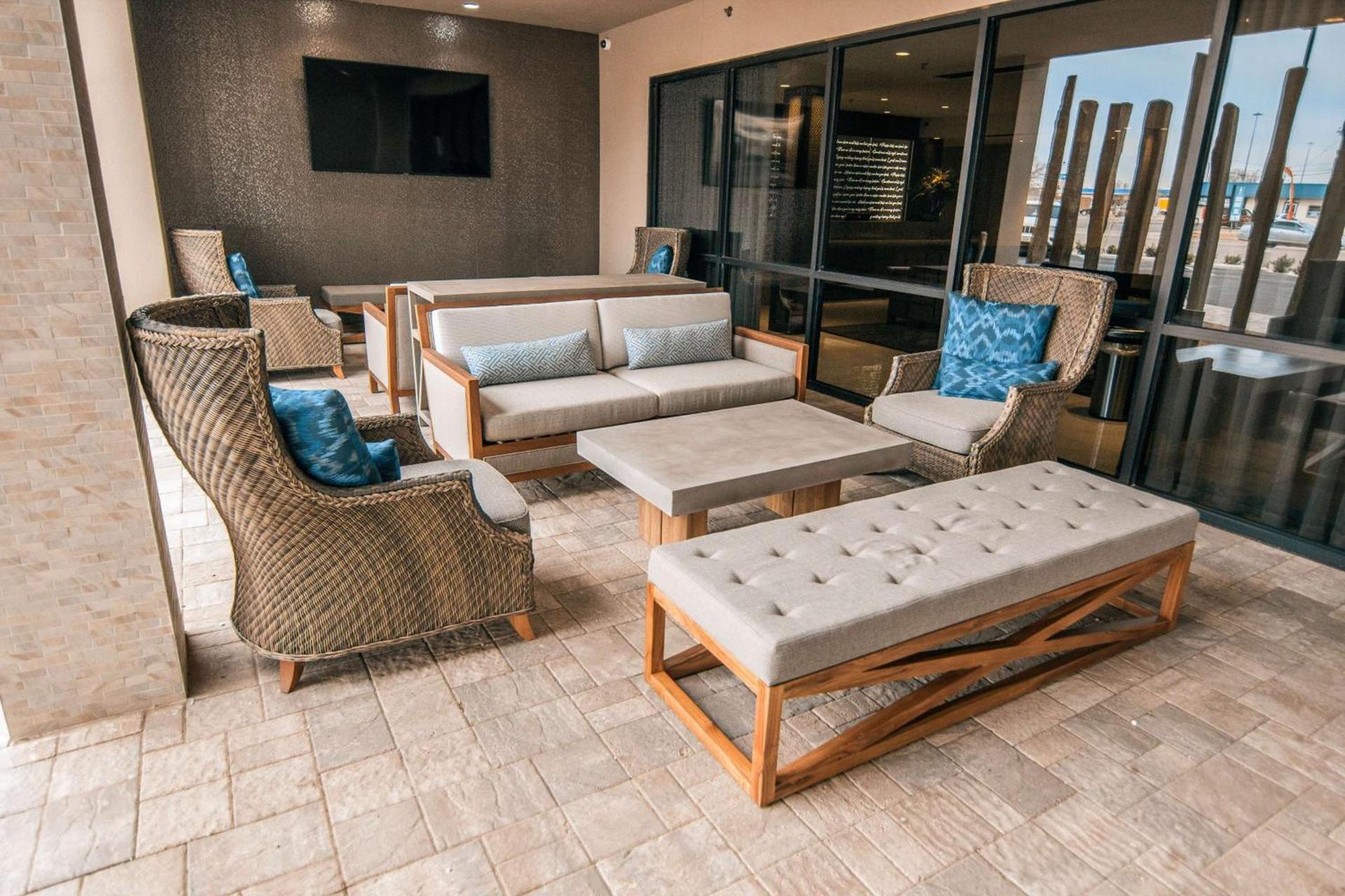 Doubletree By Hilton Lubbock - University Area photo 2