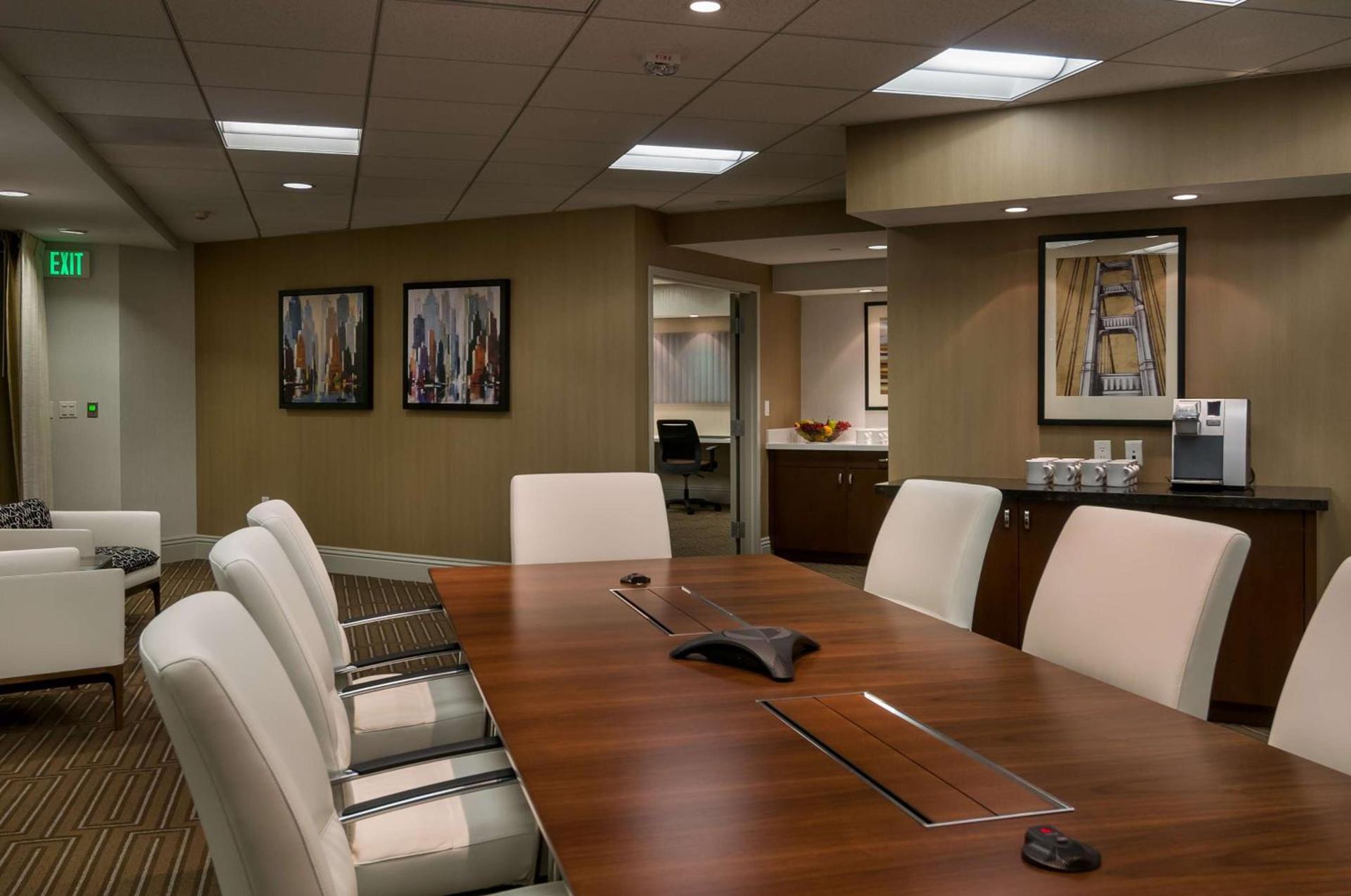 Doubletree by Hilton Los Angeles Downtown photo 88