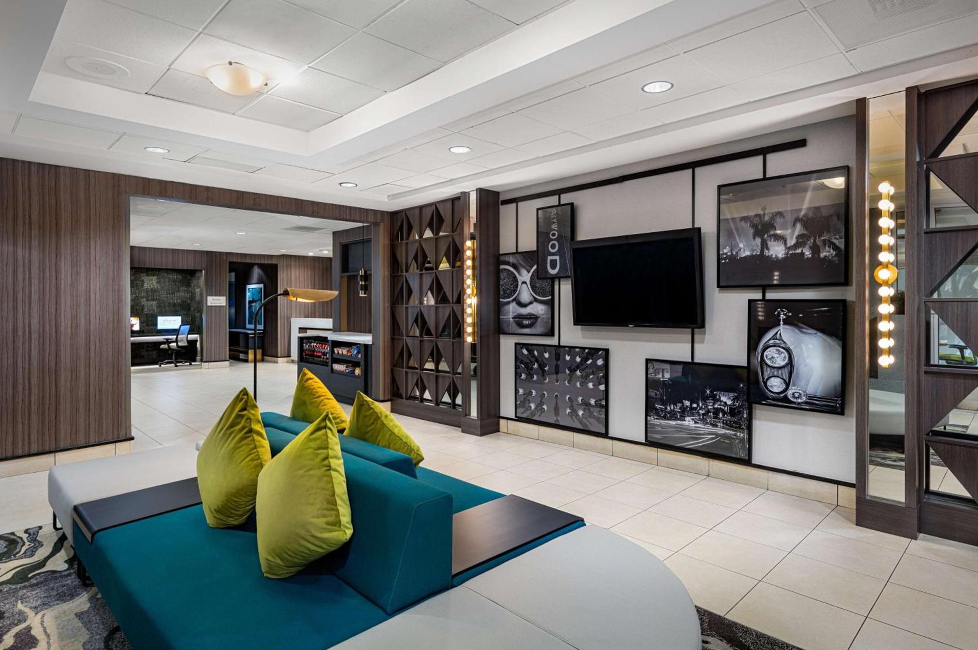 Hilton Garden Inn Los Angeles / Hollywood photo 5