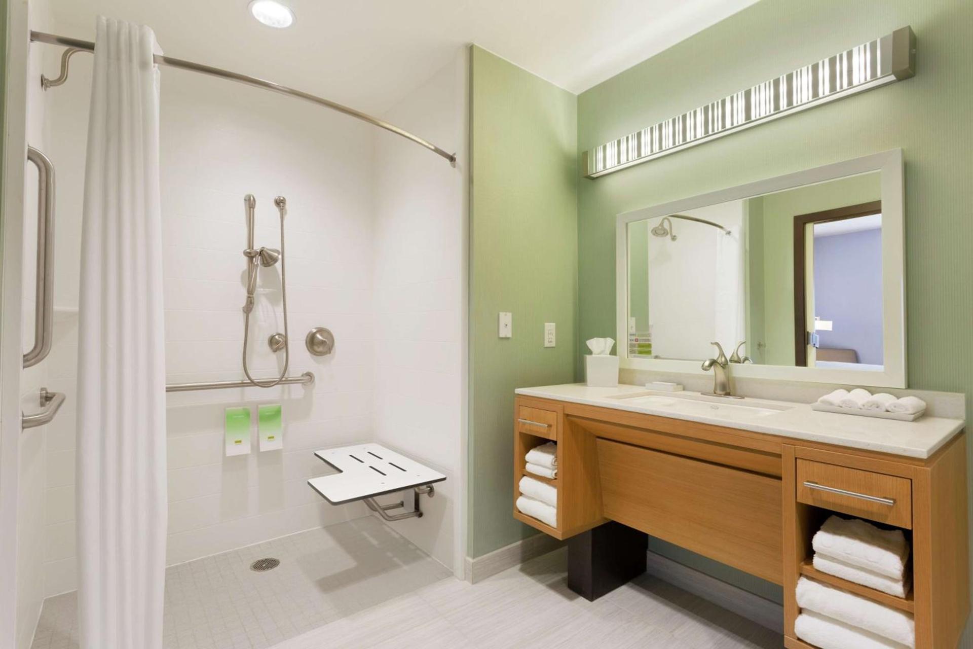 Home2 Suites by Hilton Midland photo 15